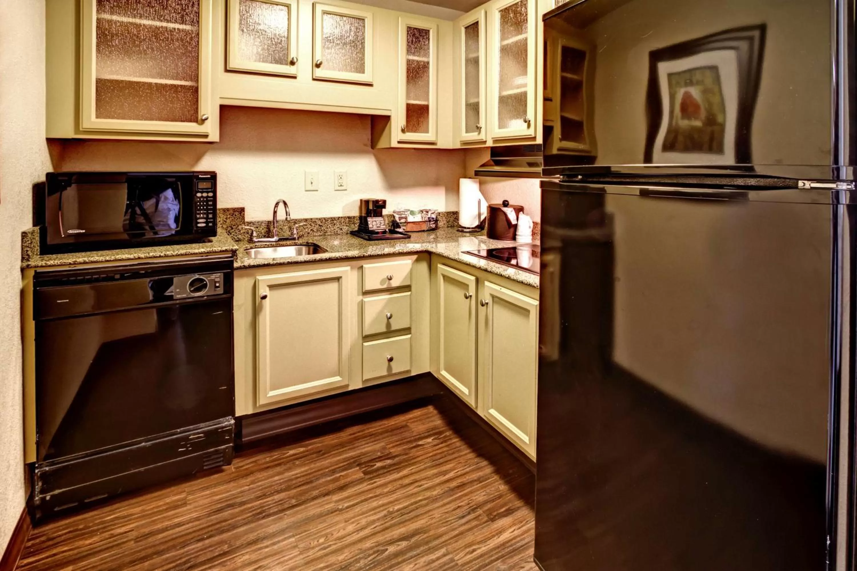 Kitchen or kitchenette in Hampton Inn & Suites Nashville-Vanderbilt-Elliston Place