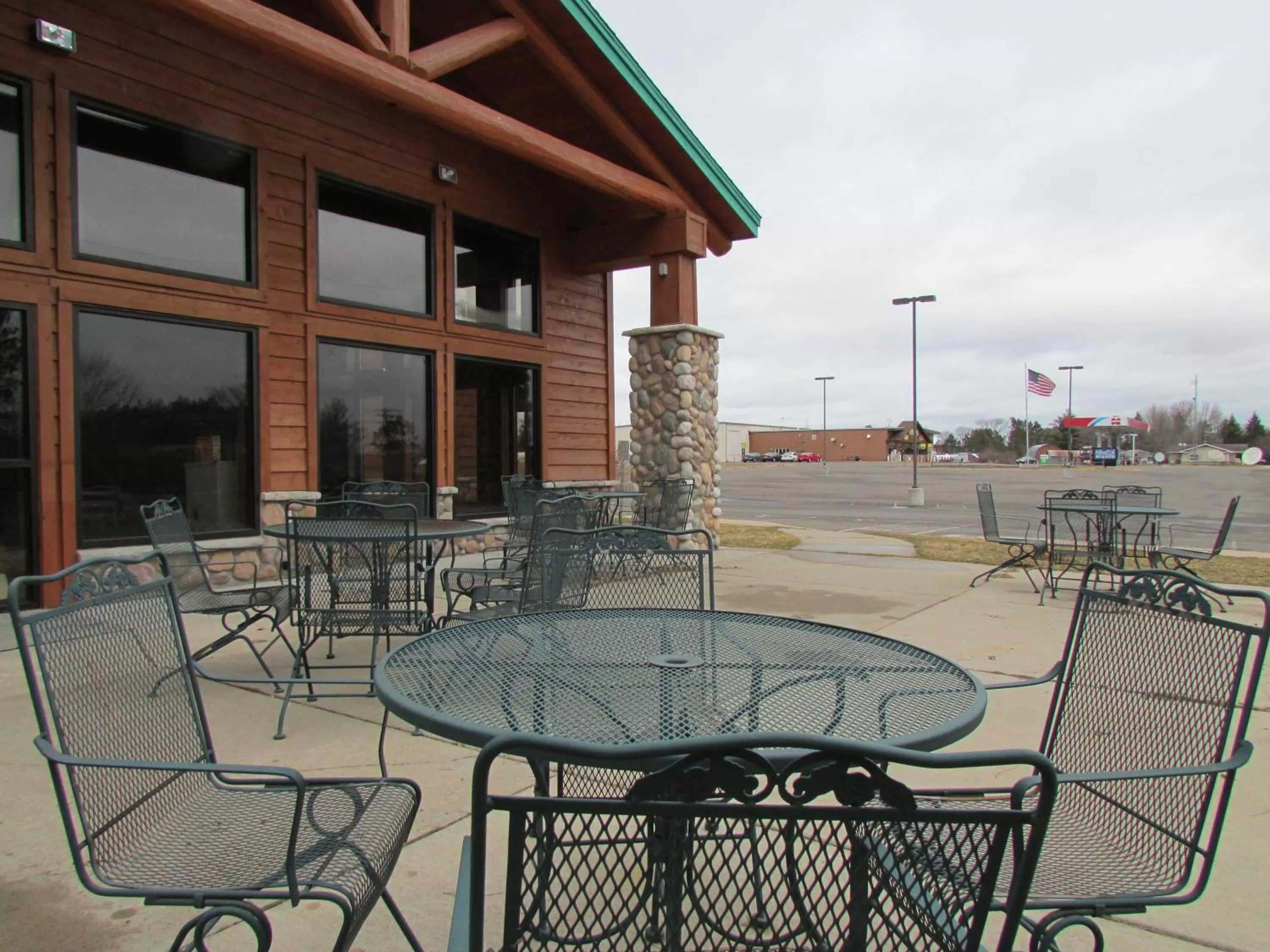 Patio in Shell Lake Lodge, a Travelodge by Wyndham