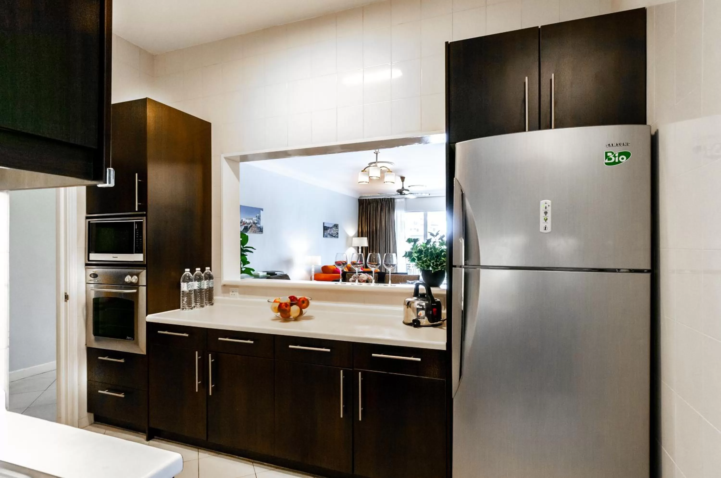 Kitchen or kitchenette in Wedgewood Residences