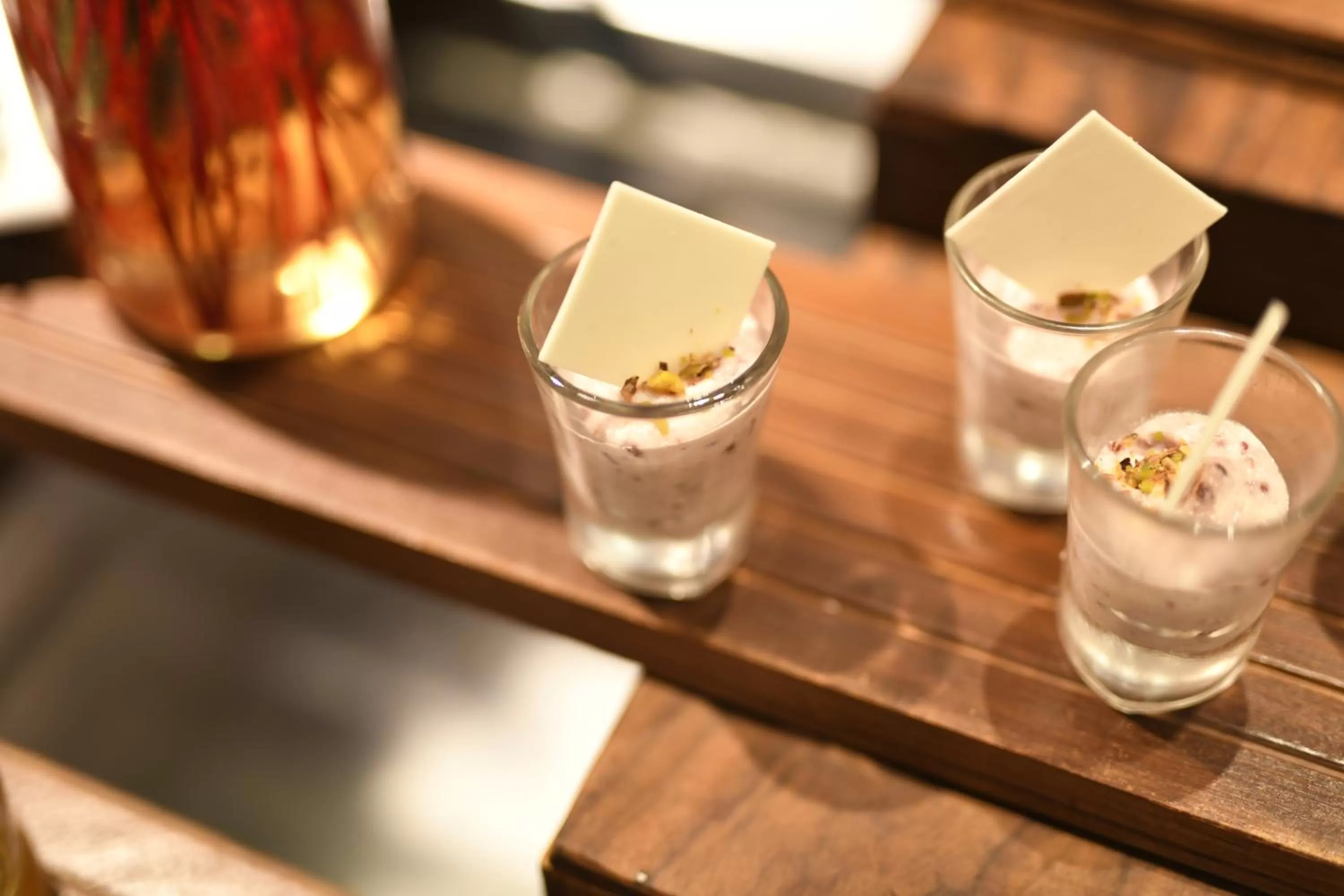 Restaurant/places to eat in Radisson Blu Plaza Delhi Airport