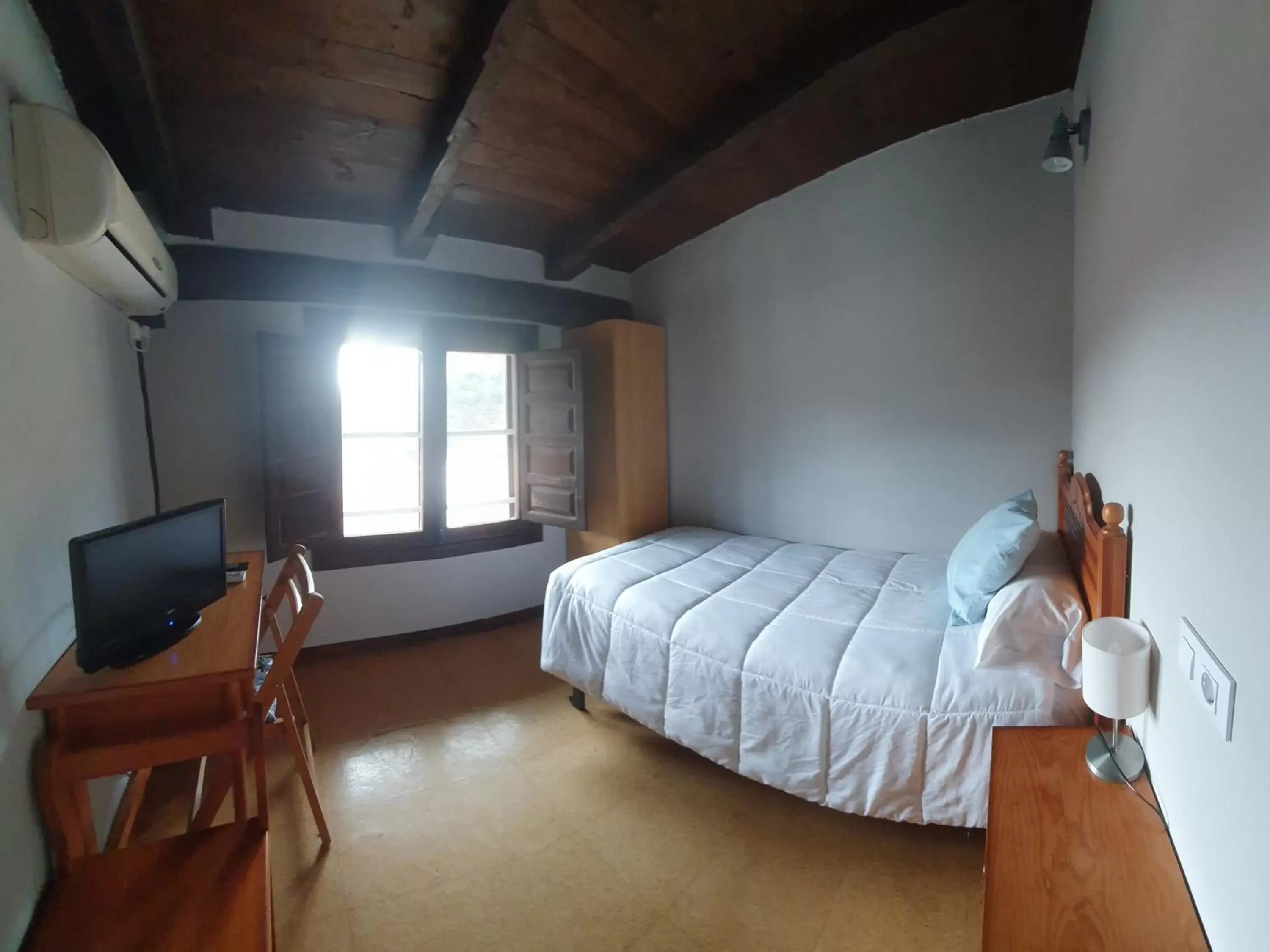 Single Room in Hotel Judería Valle del Jerte Single Room in Hotel Judería Valle del Jerte