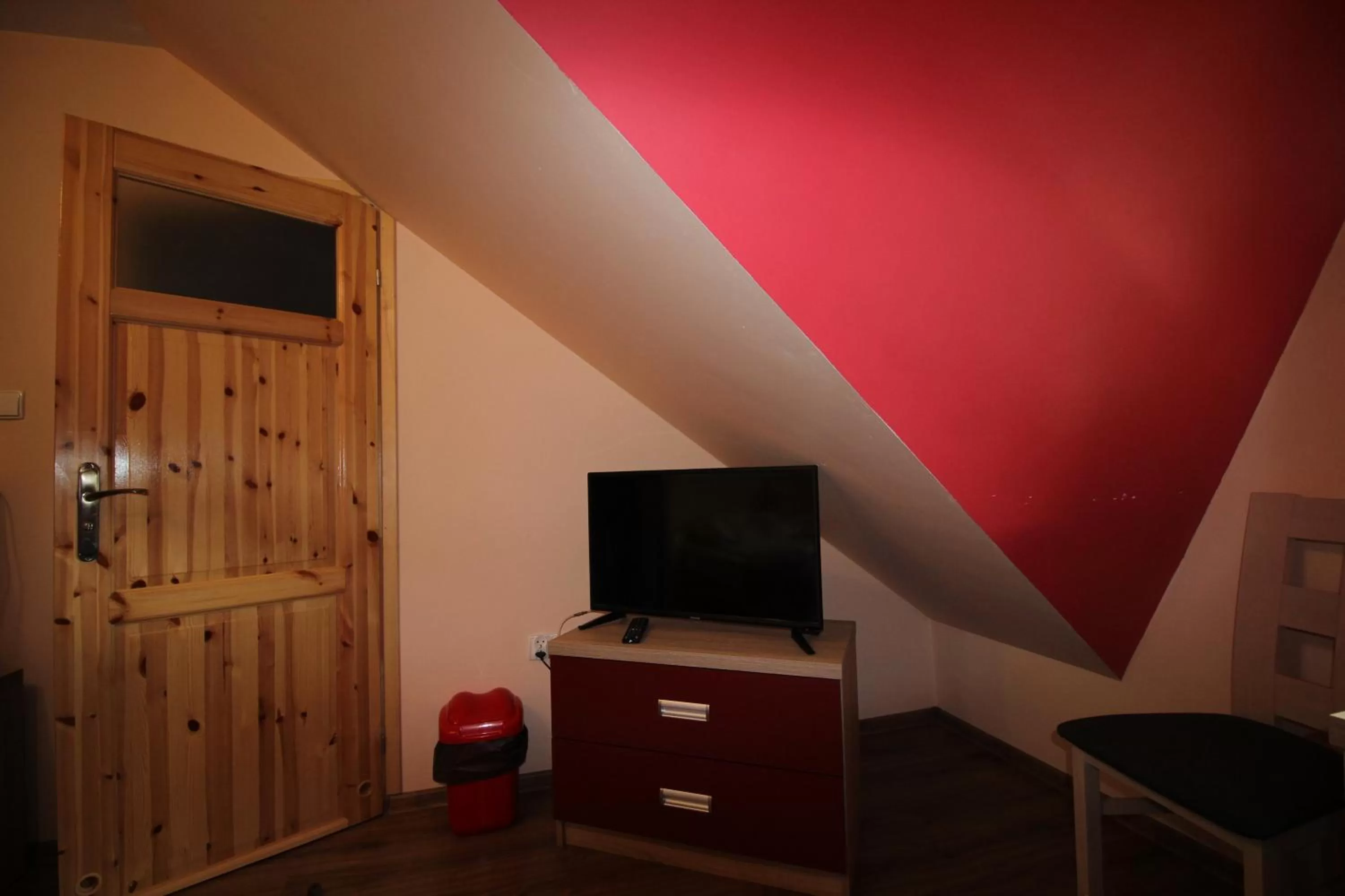 TV/Entertainment Center in DW U Wajdy