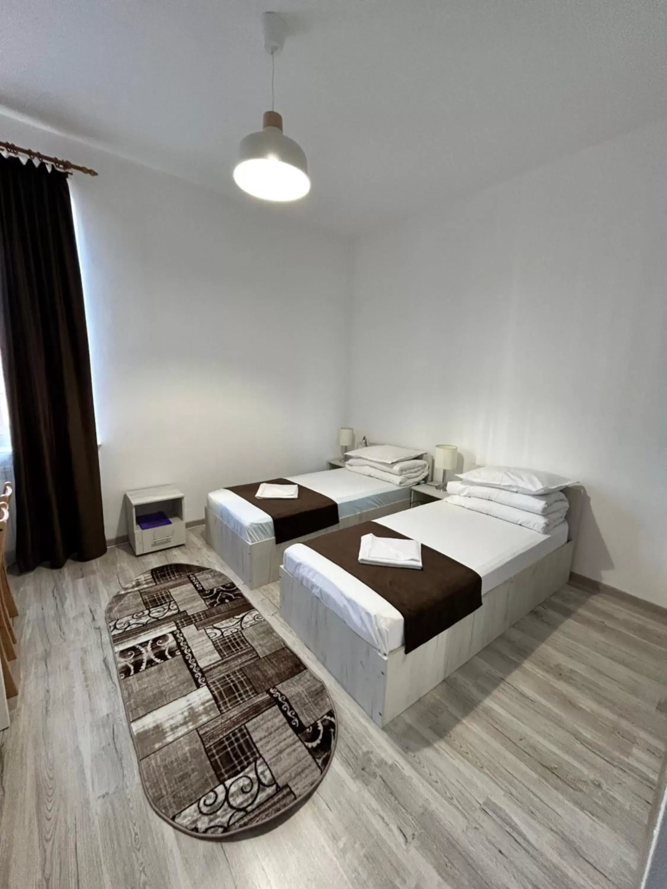 Standard Double or Twin Room in Hotel Continental City Center Standard Double or Twin Room in Hotel Continental City Center