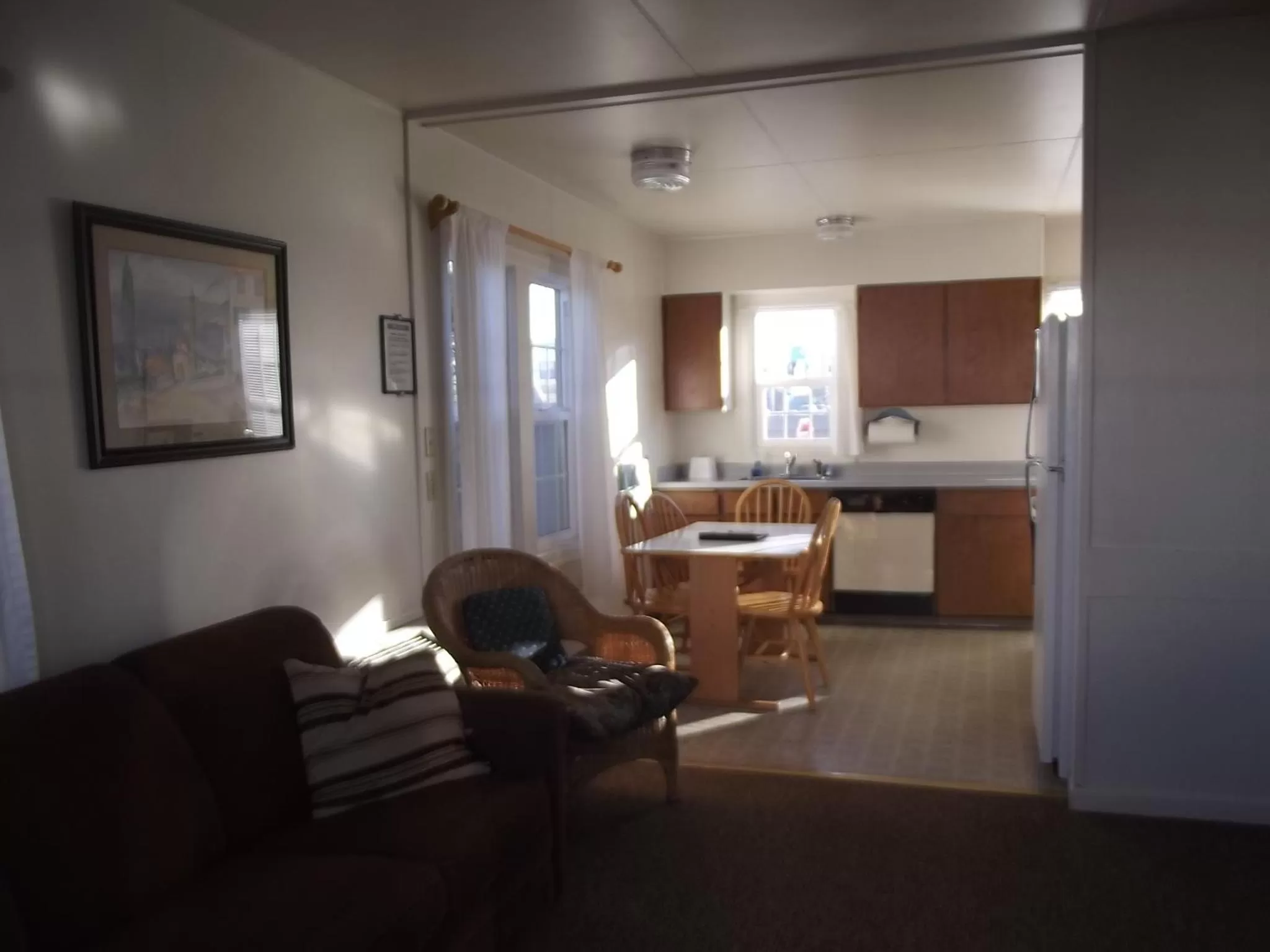 Kitchen or kitchenette in Hillcrest Inn