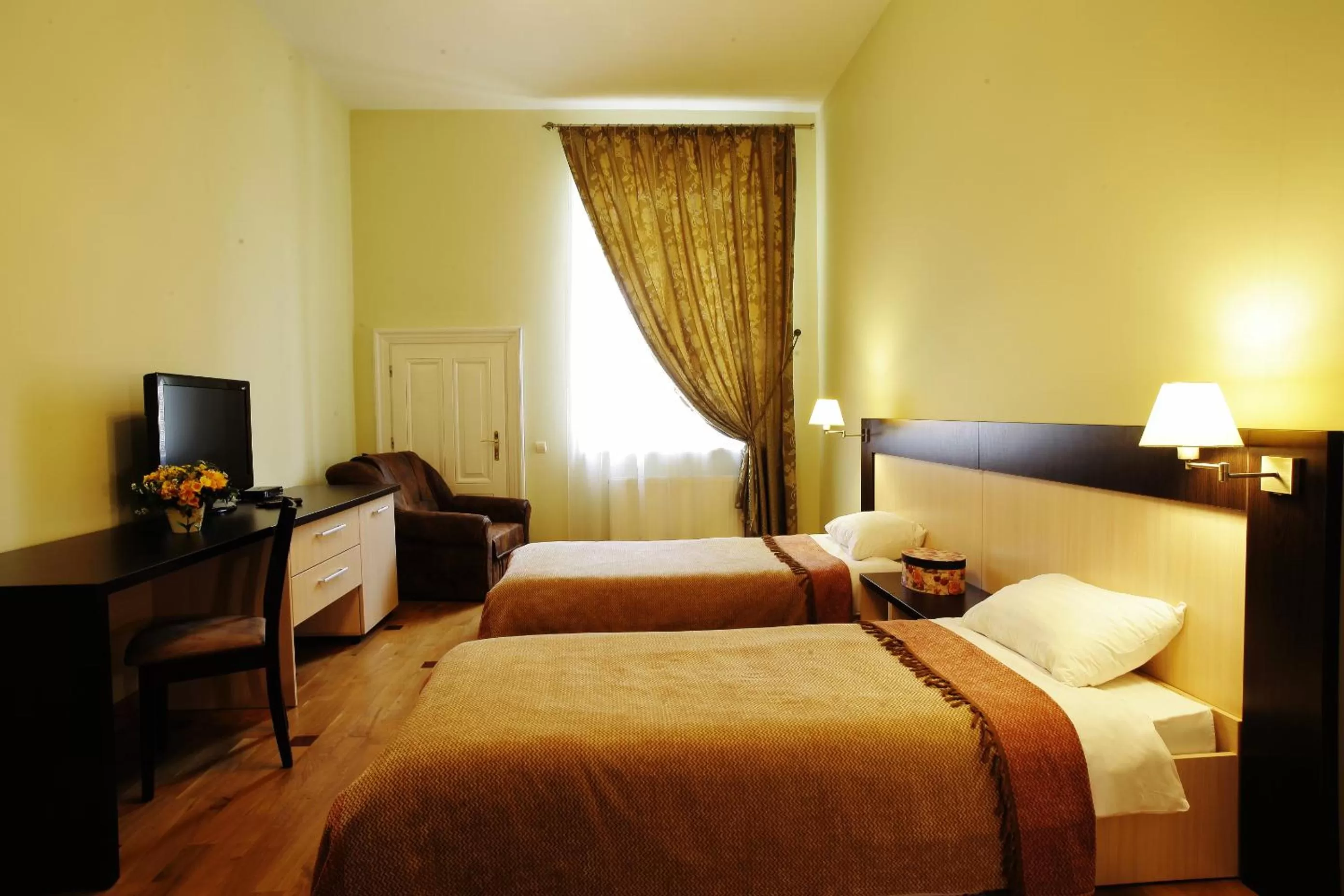 Photo of the whole room, Bed in Mini-Hotel Under The Roof