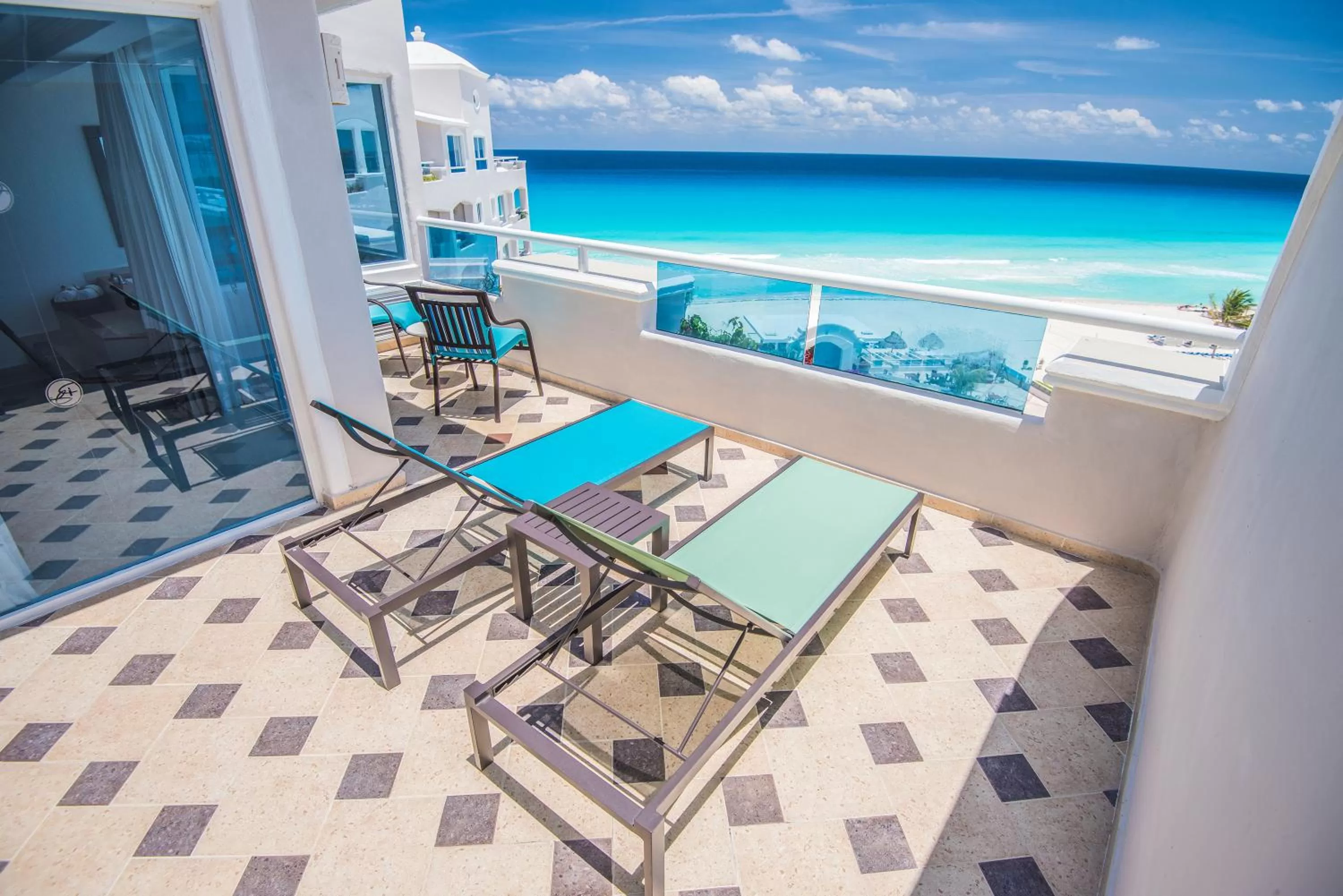 Sea view in Sunscape Cancun All-Inclusive Resort & Spa by Hyatt