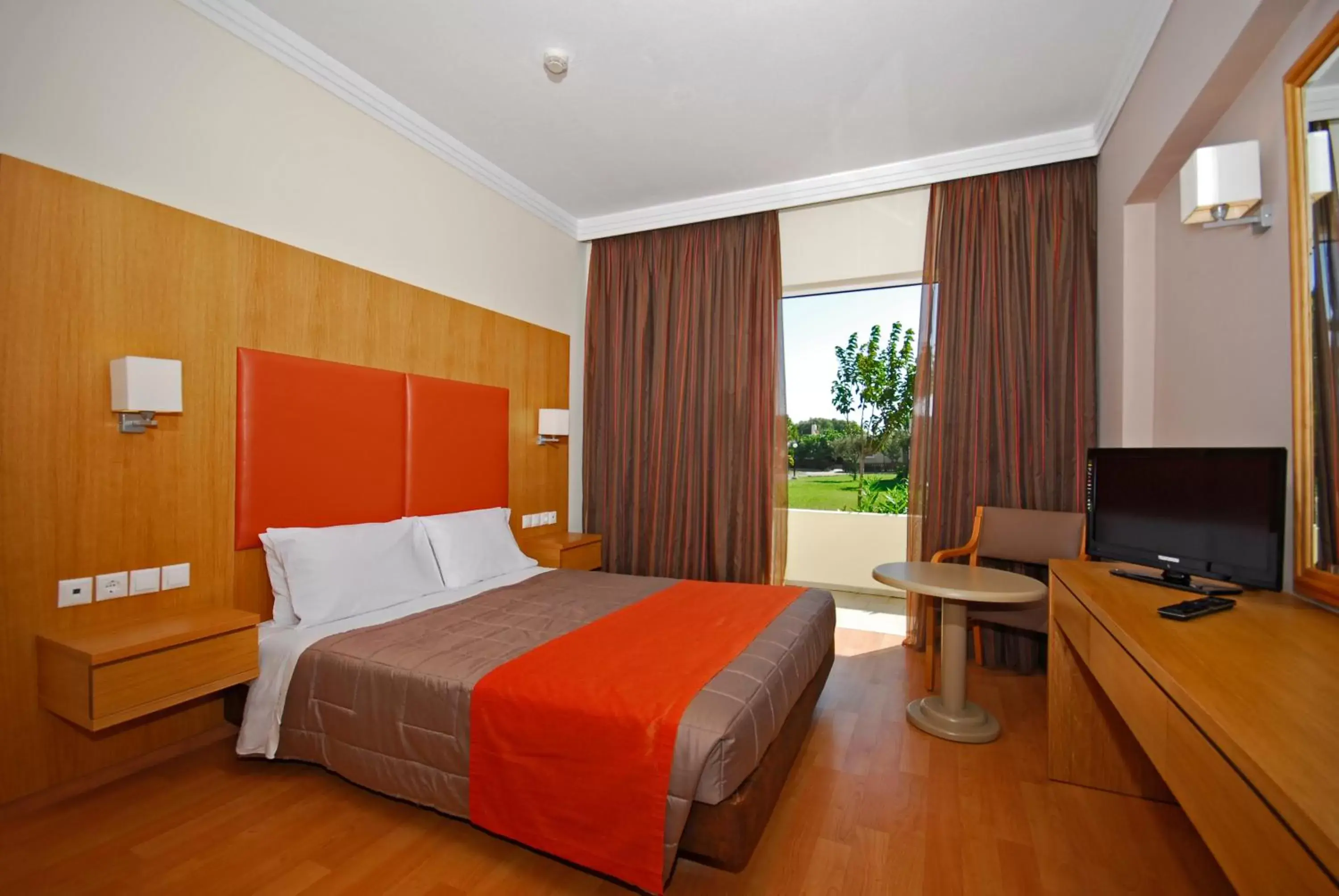 Family Comfort Two-Bedroom Room (2 Adults + 2 Children) in Kipriotis Village Resort Family Comfort Two-Bedroom Room (2 Adults + 2 Children) in Kipriotis Village Resort