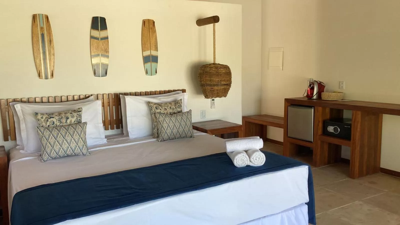 Photo of the whole room, Bed in Kauli Seadi Beach Hotel