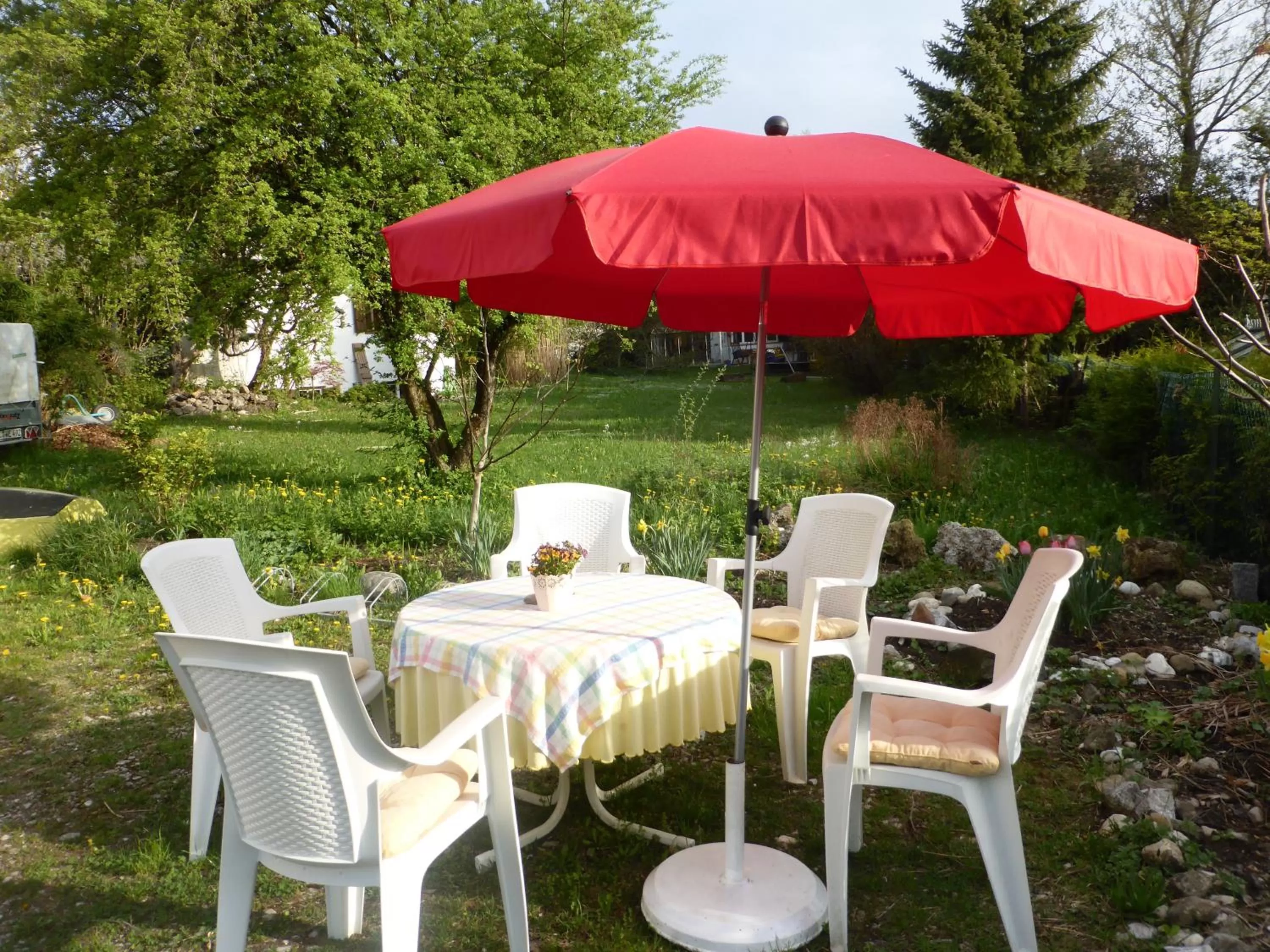 Garden in Bed and Breakfast Bavaria München