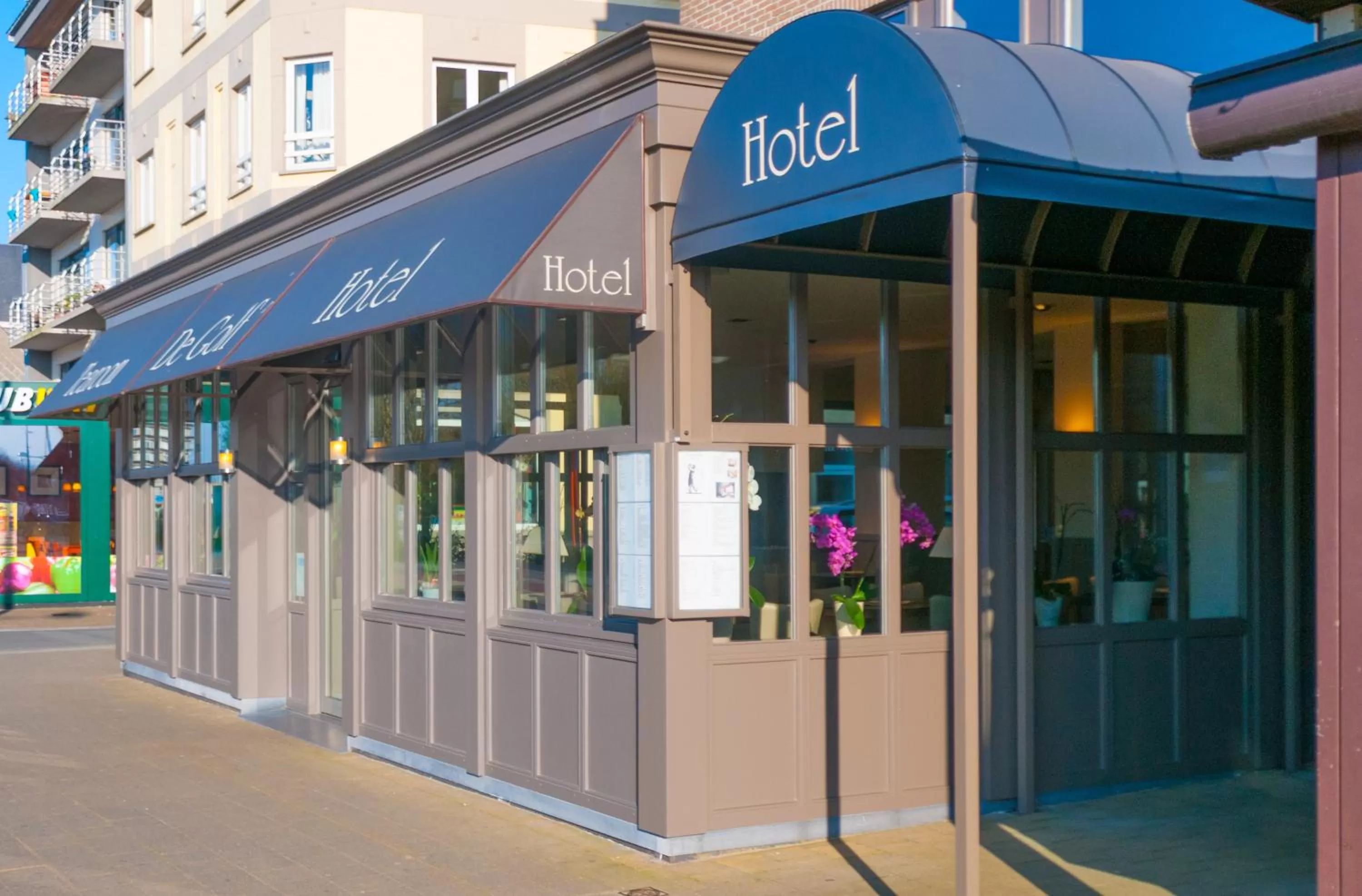 Facade/entrance in Hotel De Golf