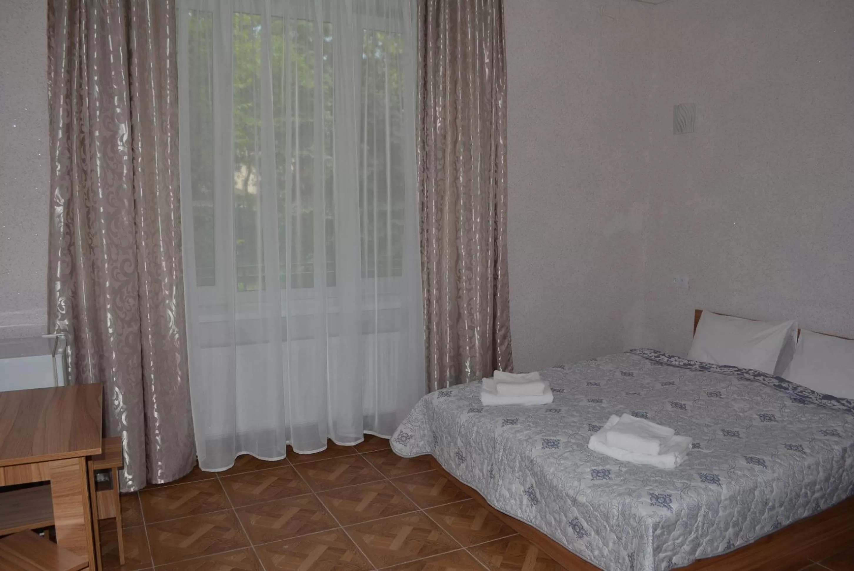 Photo of the whole room, Bed in Zelenyi Kampus