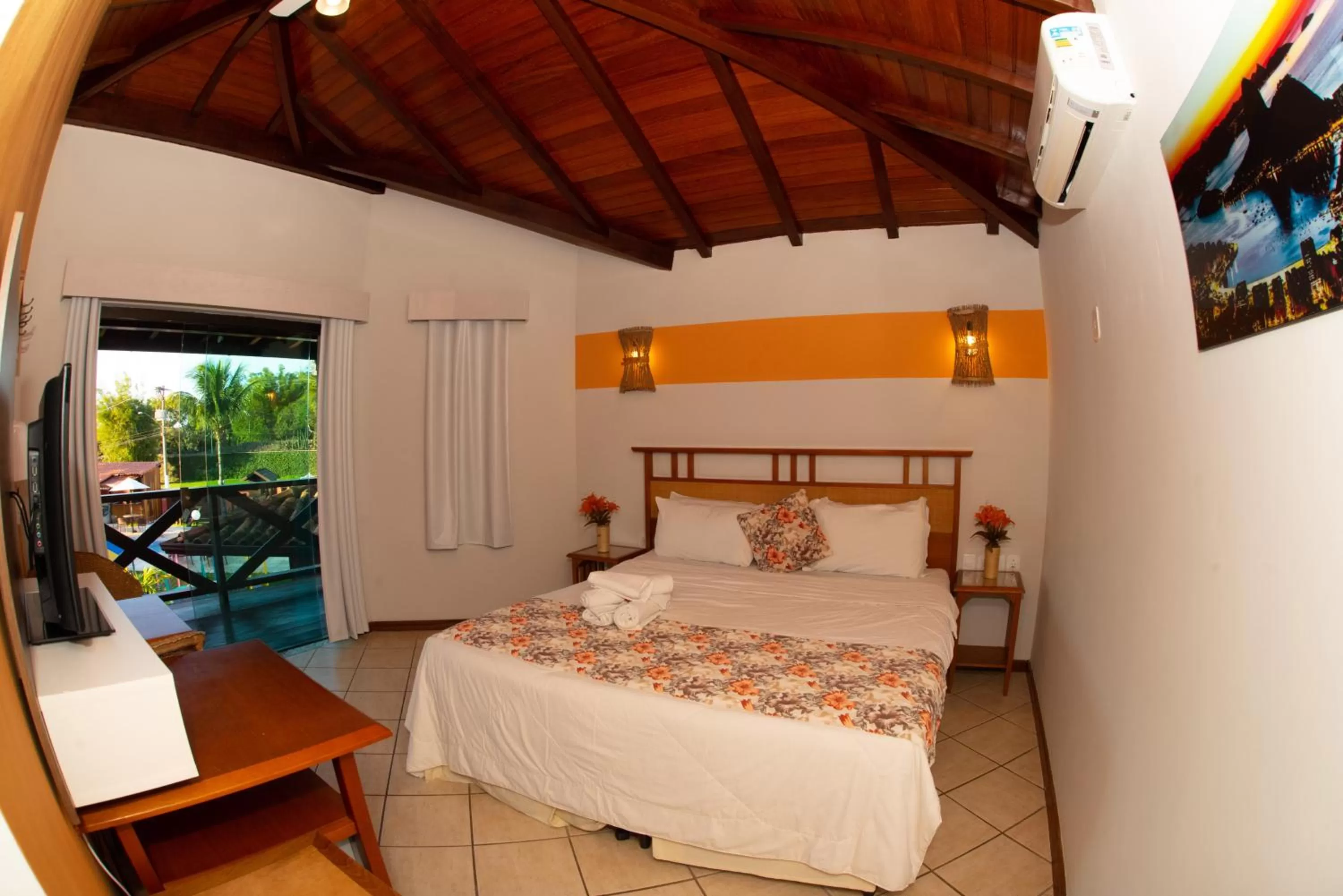 Photo of the whole room, Bed in Pousada dos Guardiões