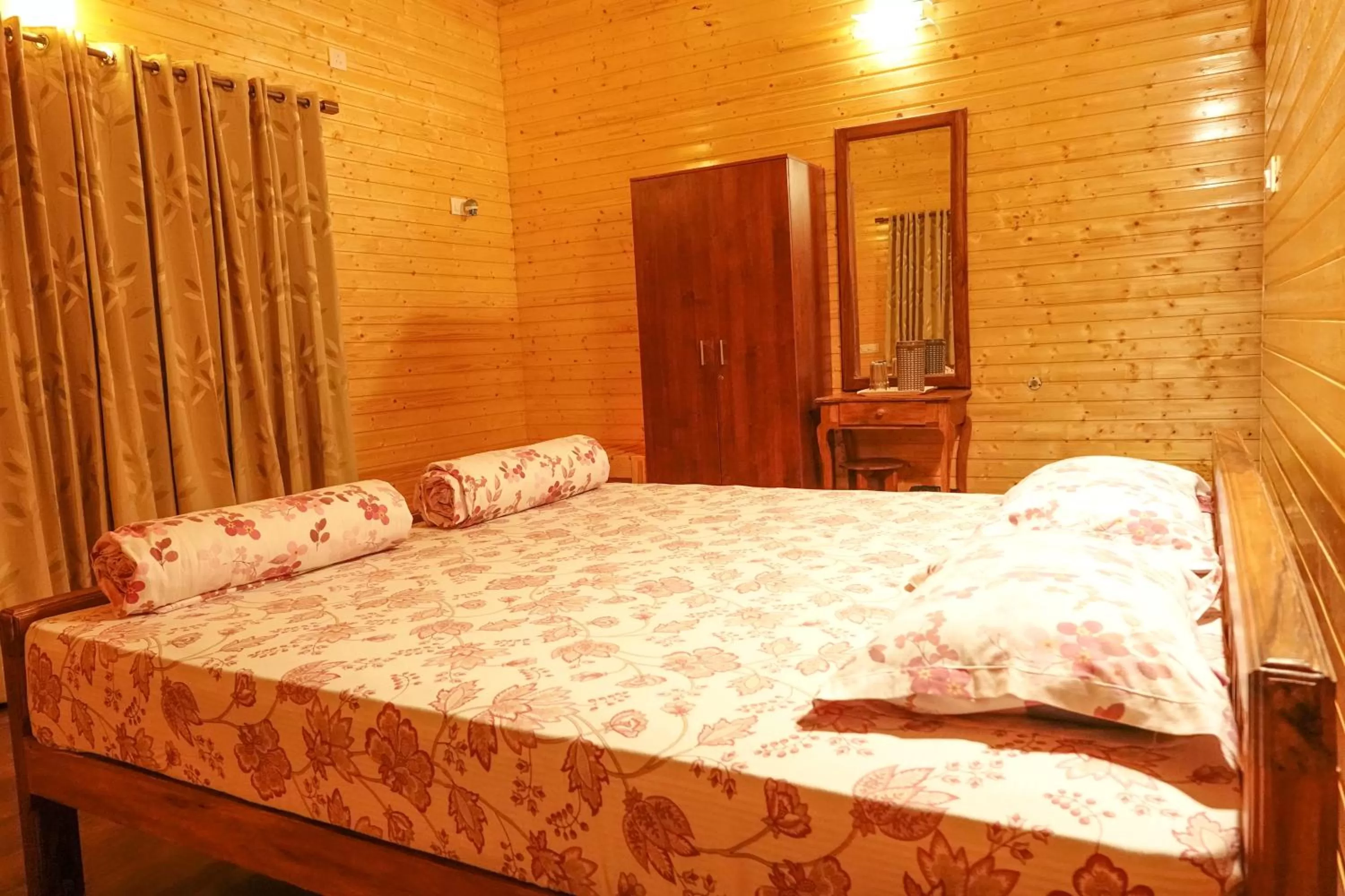 Bed in LABDHI RESORTS Stag Groups not allowed