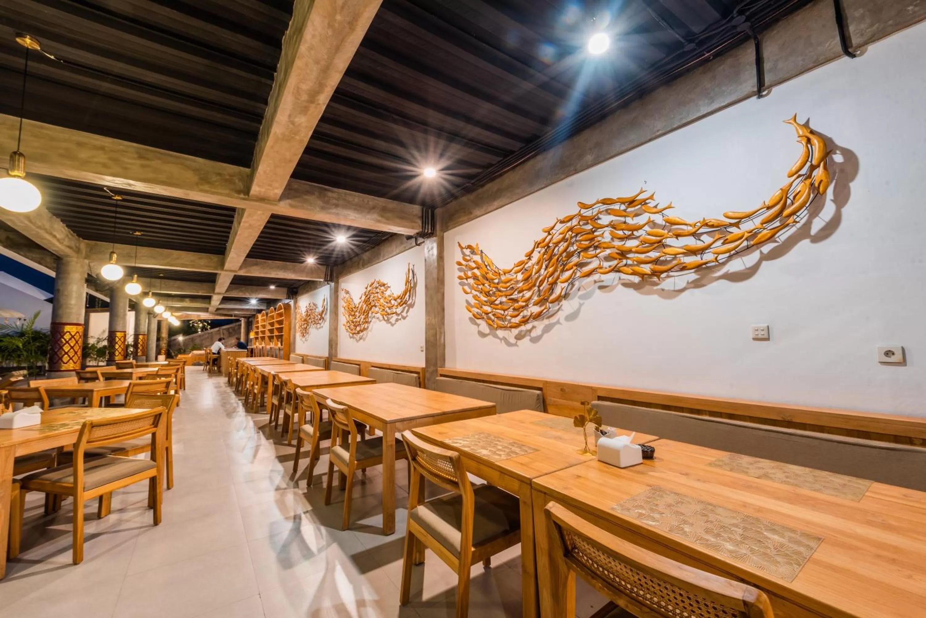 Restaurant/places to eat in Sea La Vie Resort Nusa Penida