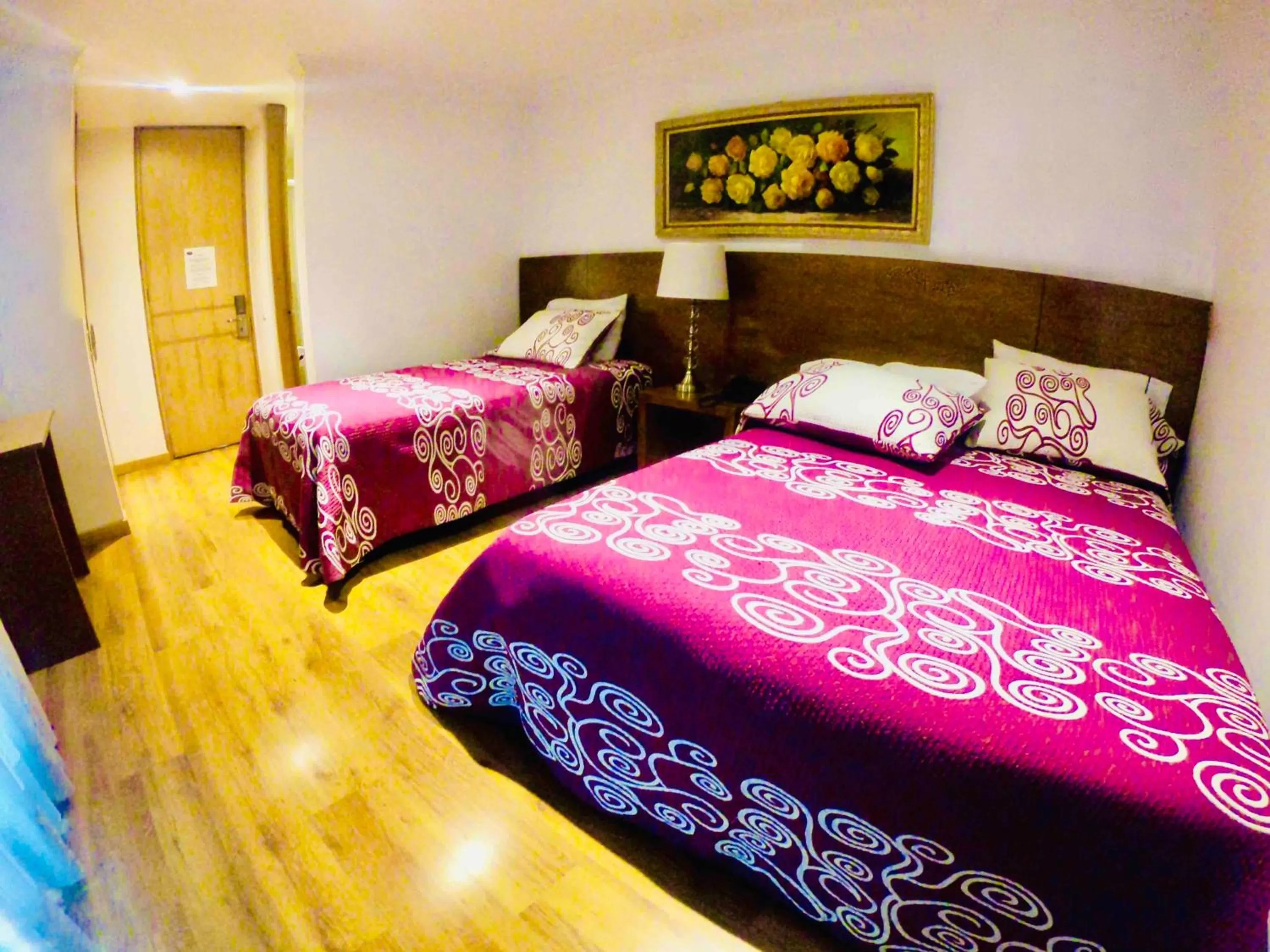 Room Photo in Hotel Casa Mahanaim Colferias, Bogotá