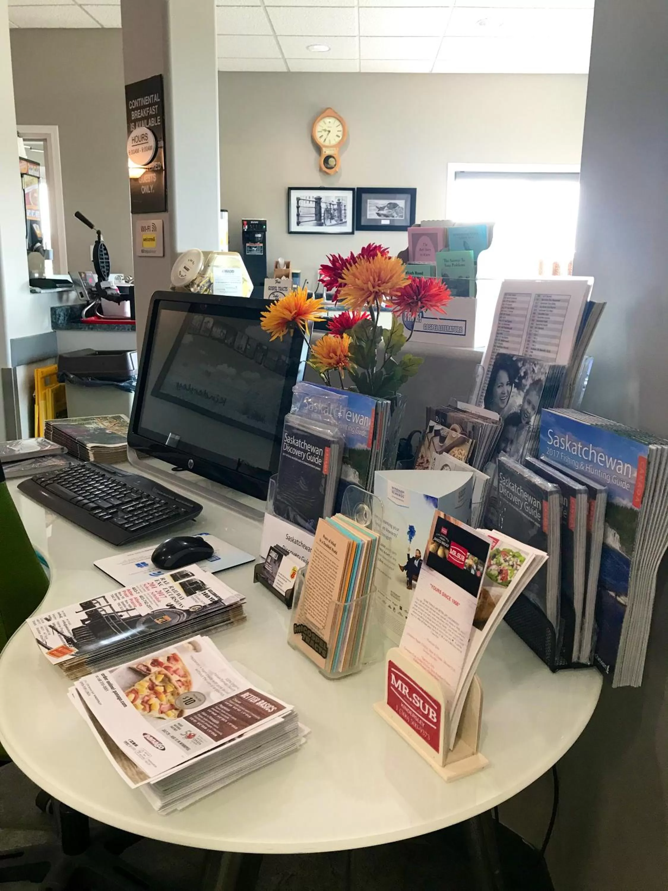 Property building in Super 8 by Wyndham Kindersley