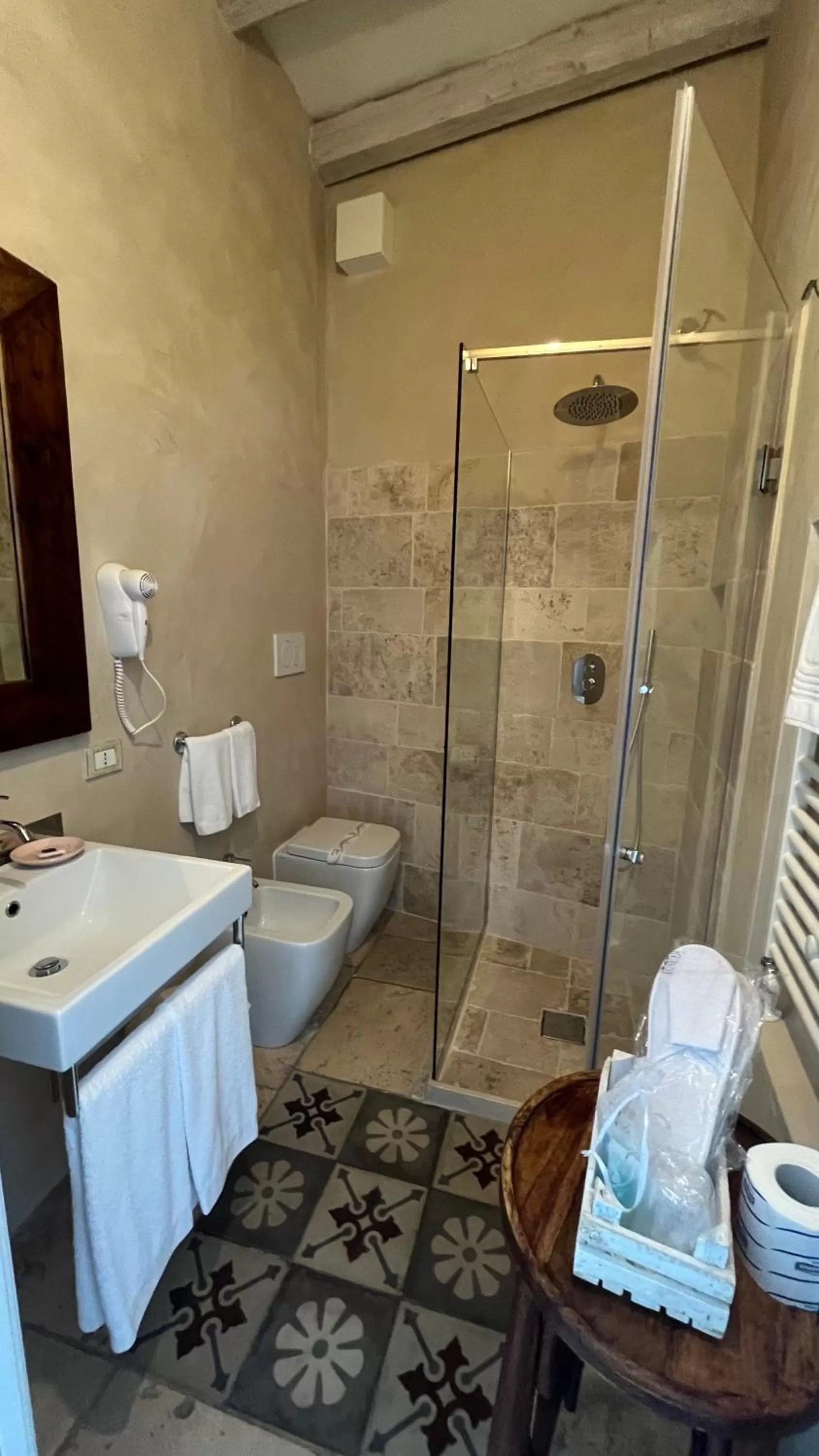 Antico Mondo Rooms & Suites