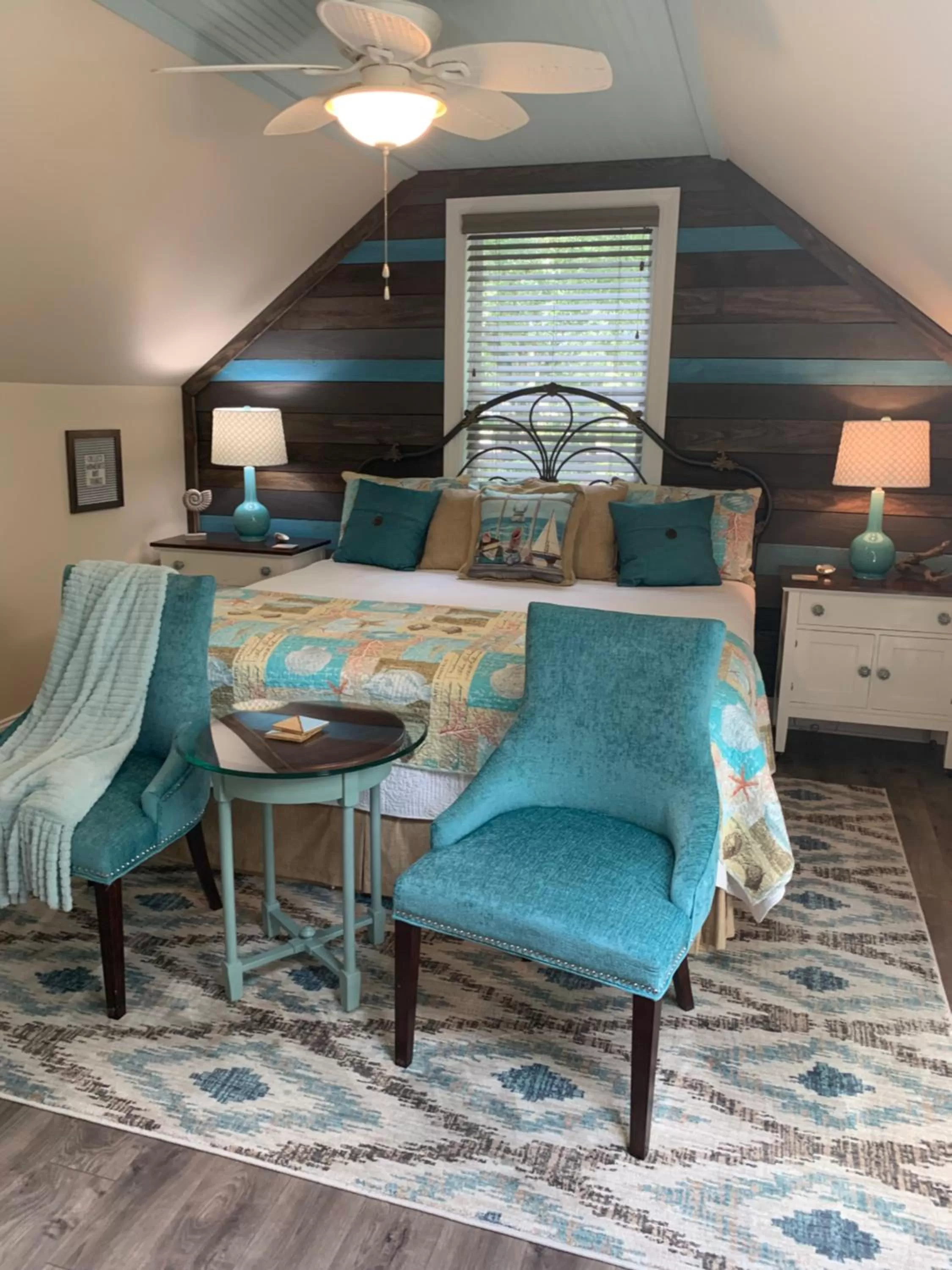 Bed in Caroline's Bed and Breakfast