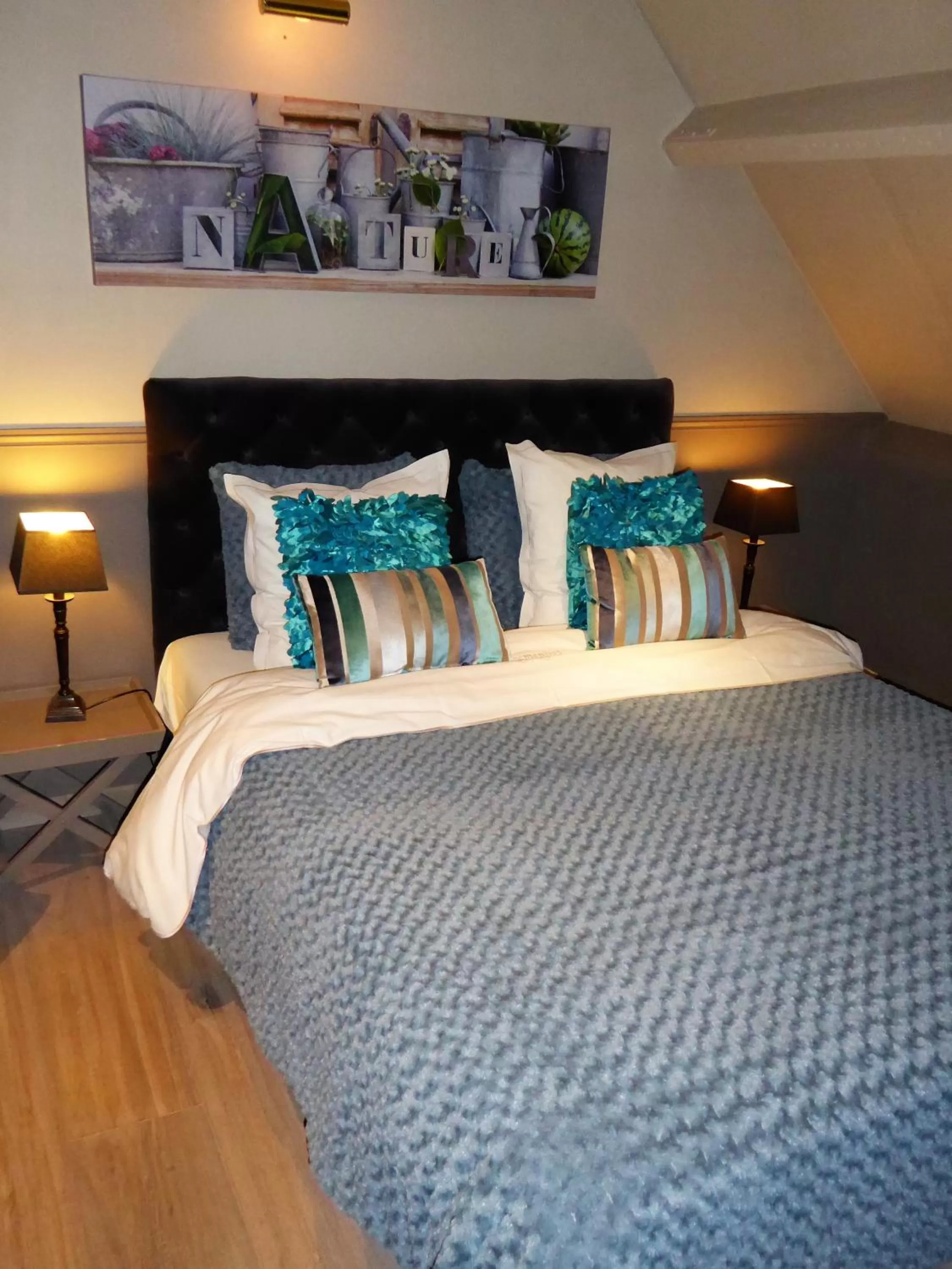 Decorative detail, Bed in Boutique hotel Het Bloemenhof