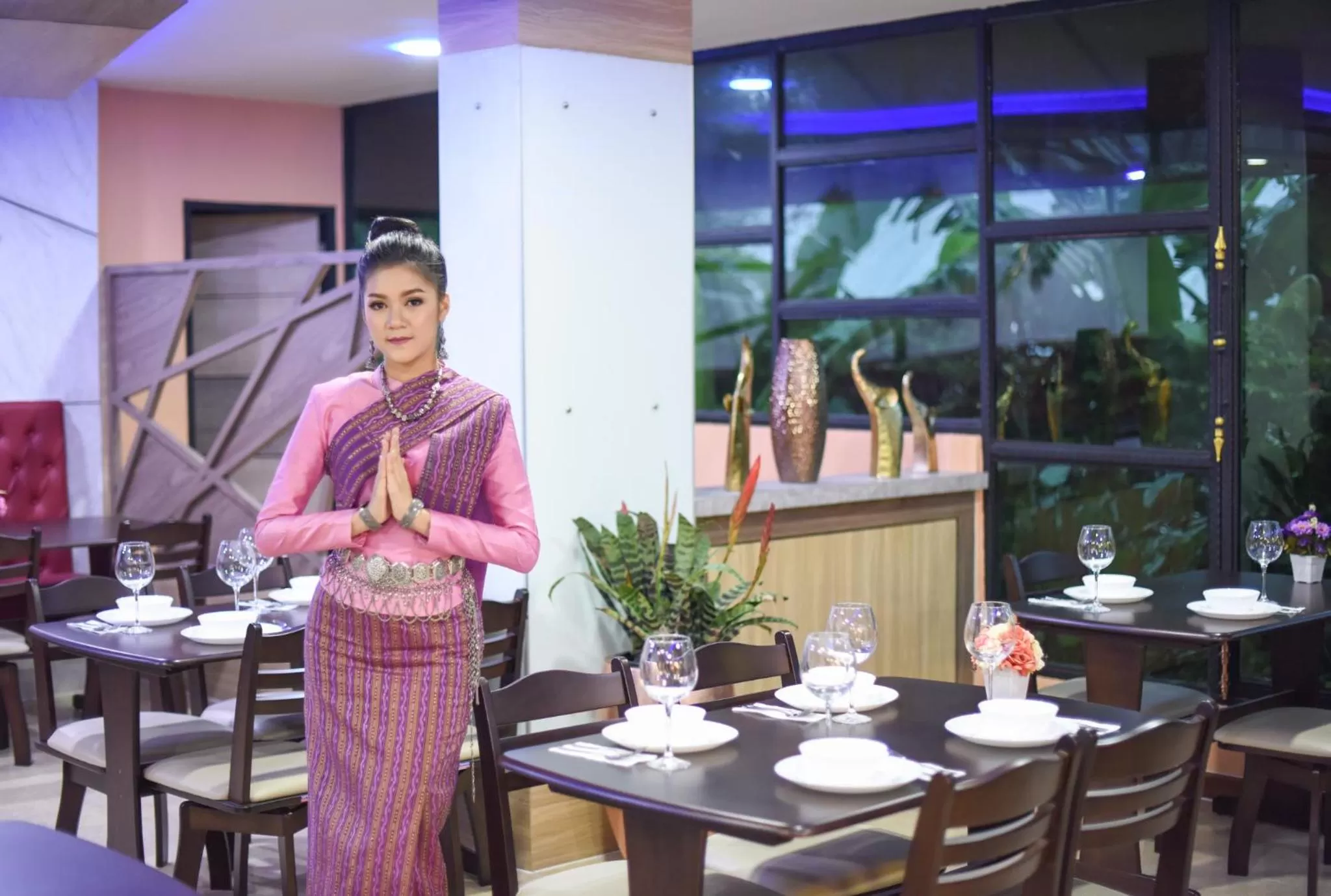 Restaurant/places to eat in Wish Hotel Ubon
