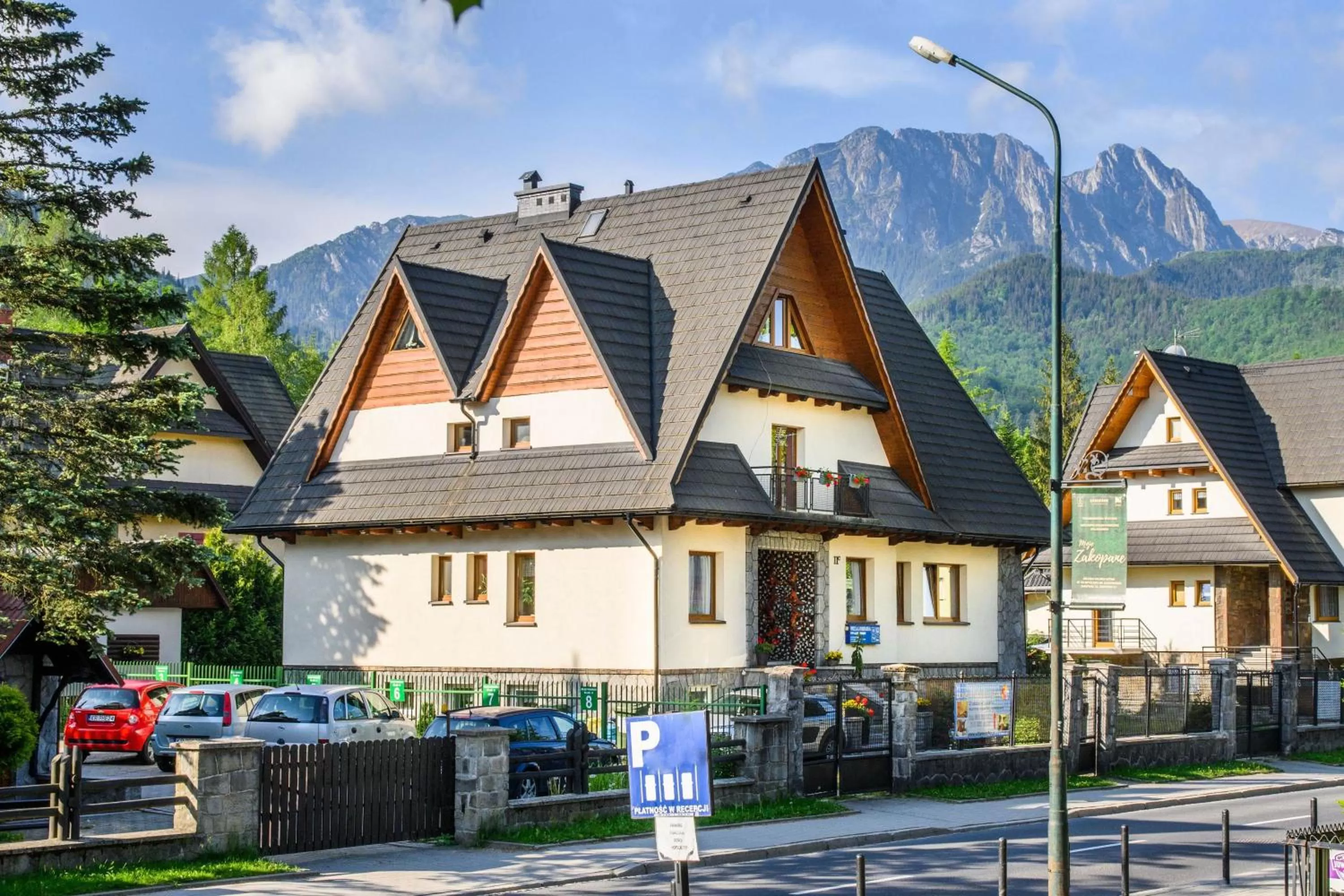 Property Building in Willa Mozaika