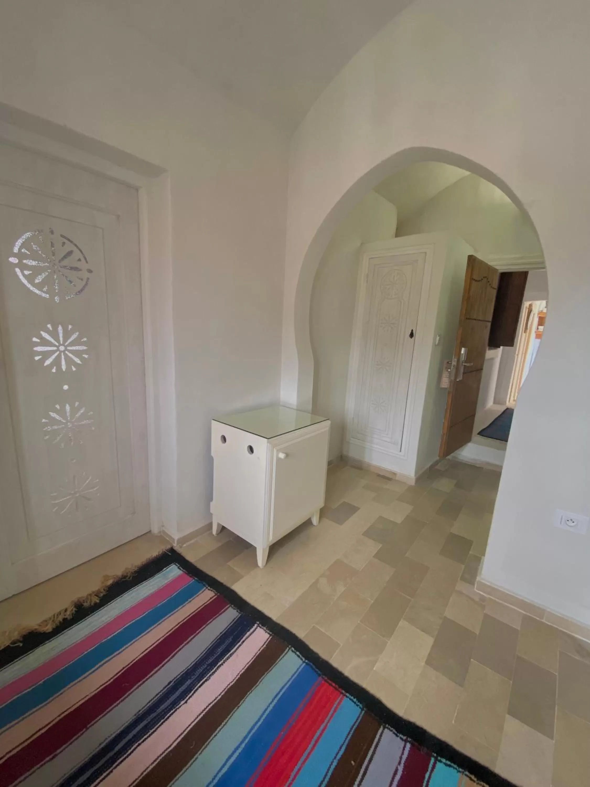 Bedroom, Bed in Hôtel Djerba Authentique - Au centre de Midoun