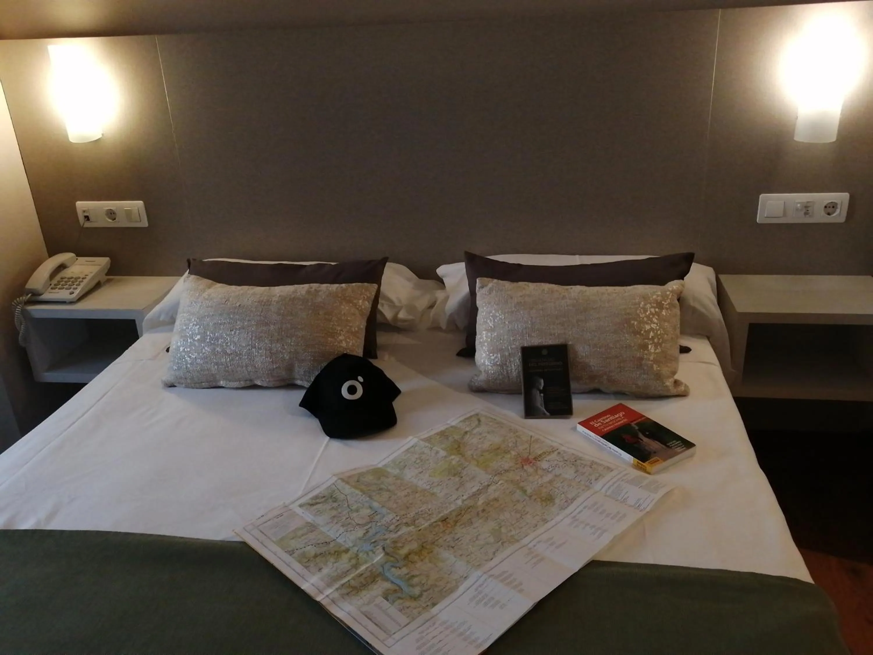 Bed in Duerming Villa De Sarria Hotel