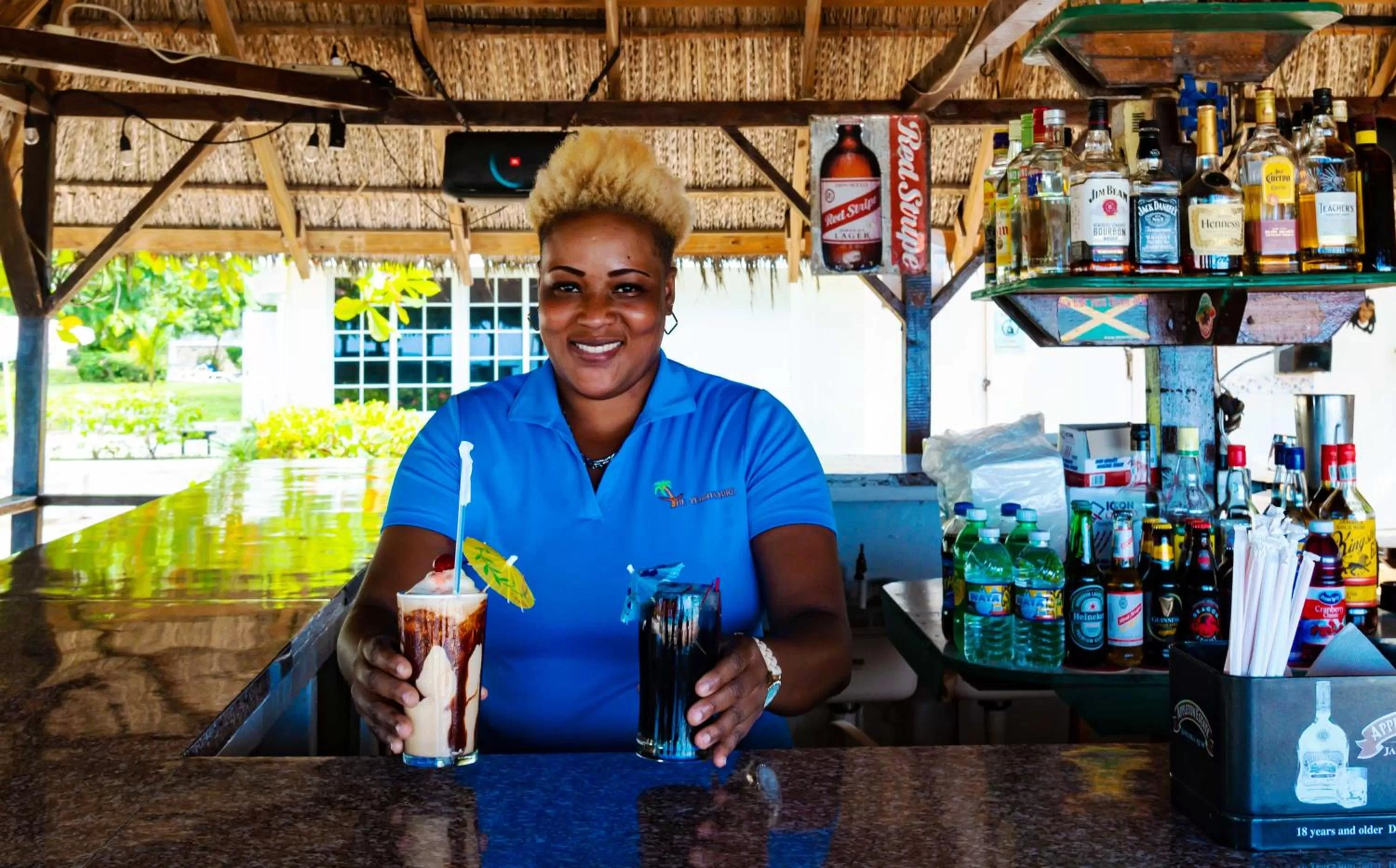 Staff in Yellow Bird Sea