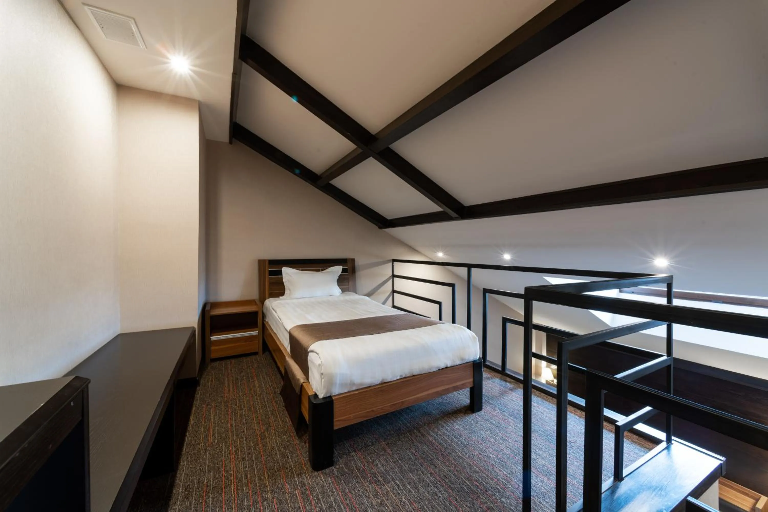 Bedroom, Bed in Bass Boutique Hotel