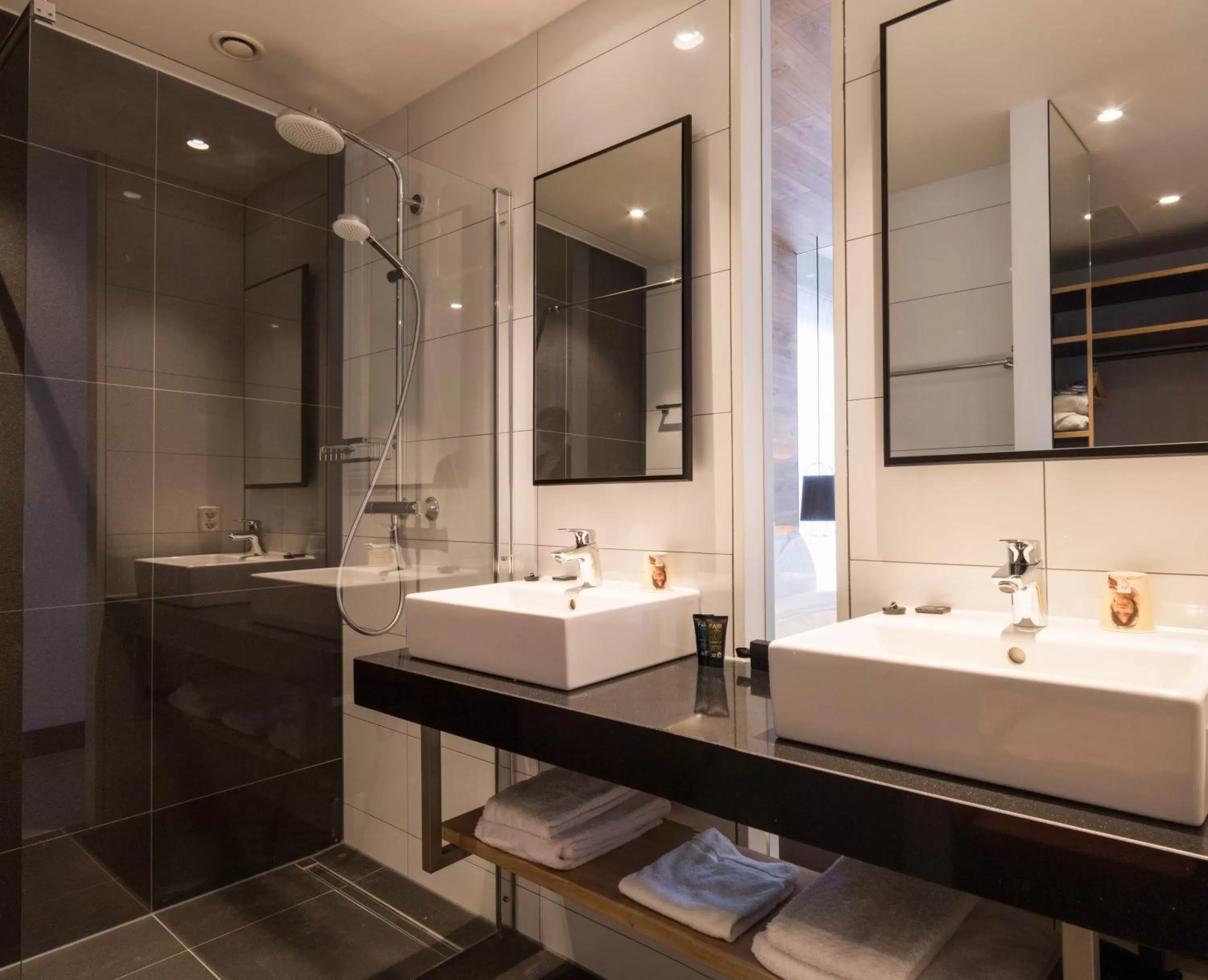 Shower in Hotel de Sterrenberg - Adults Only