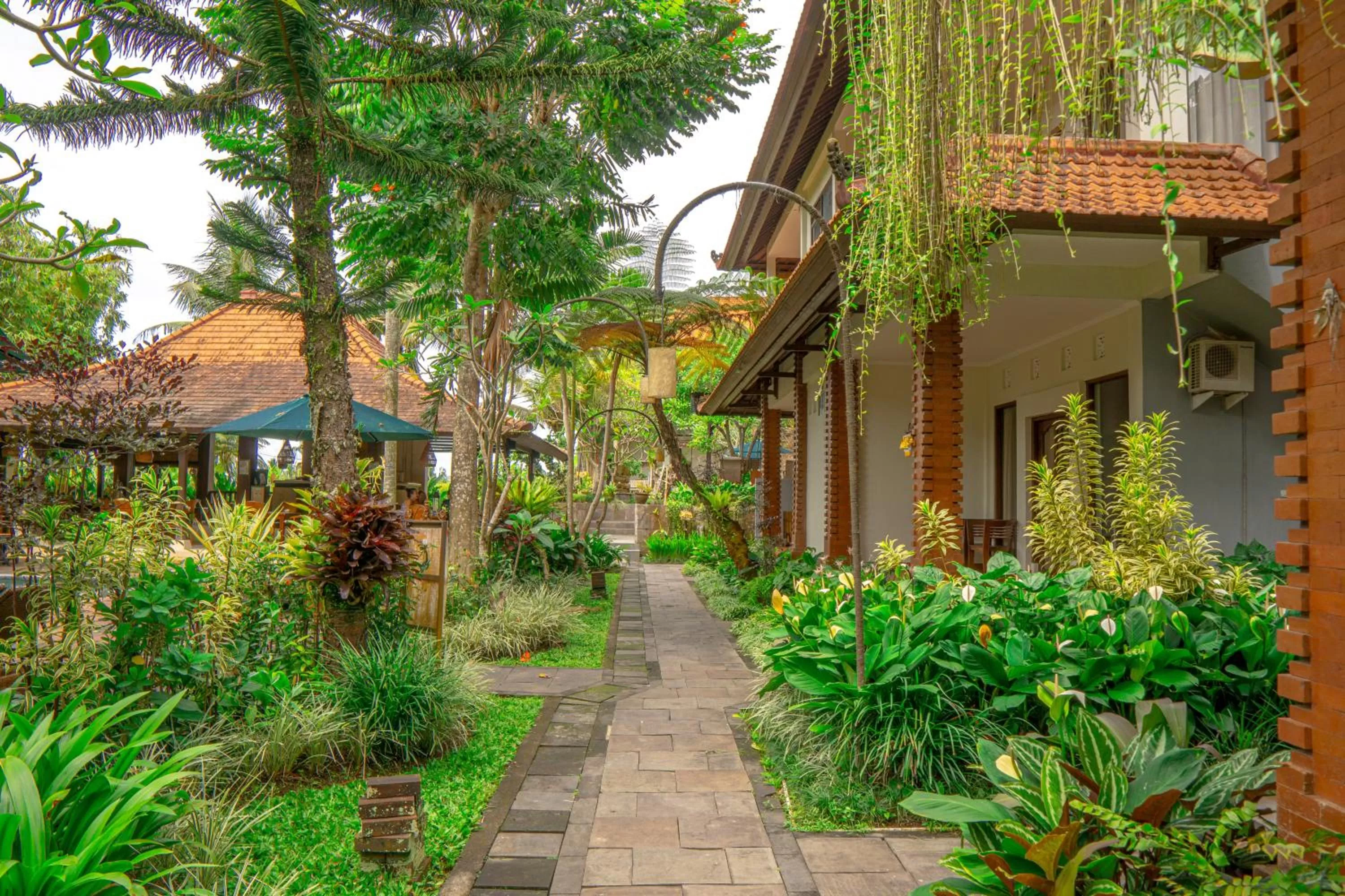 Garden in Artini Bisma Ubud Hotel