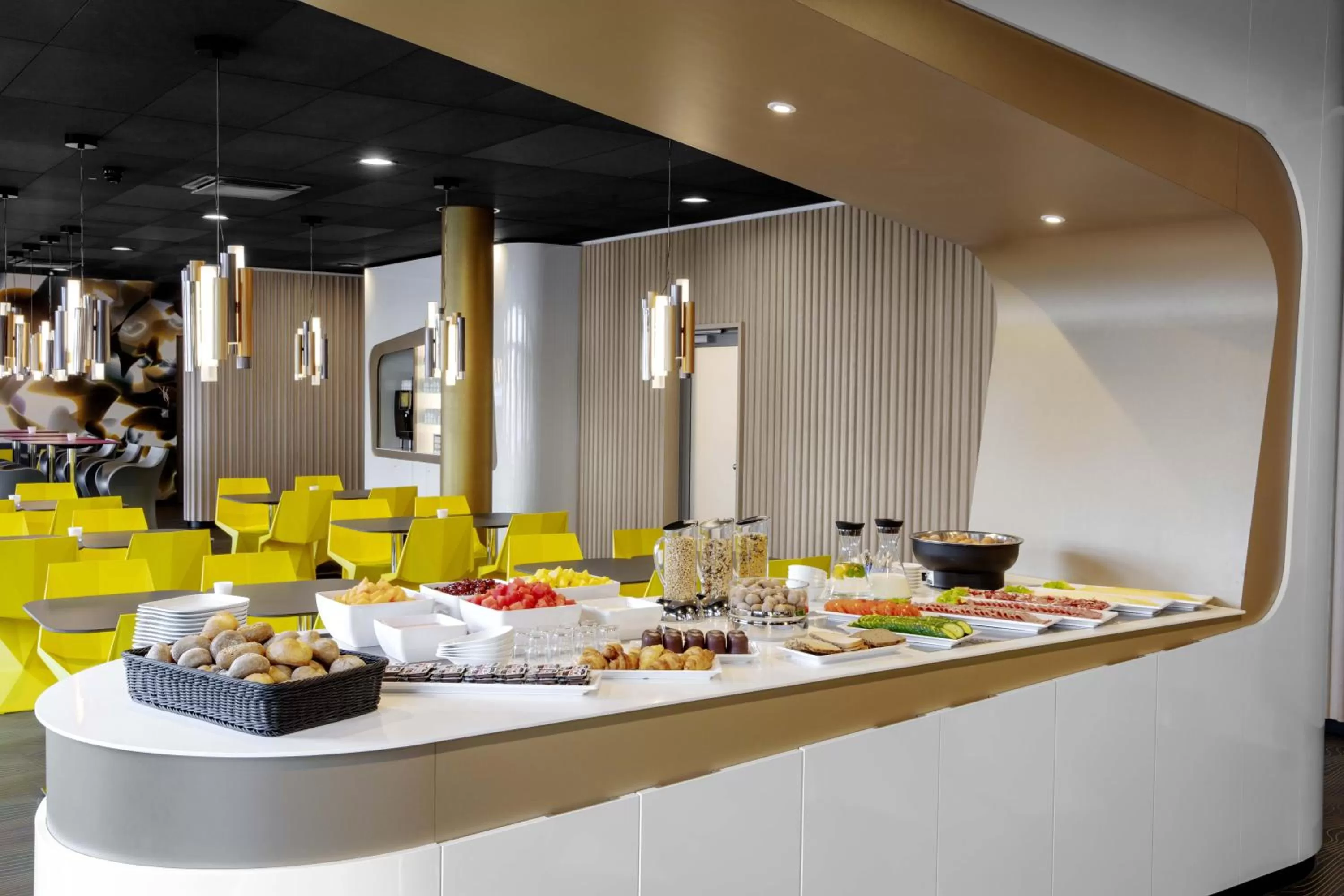 Restaurant/places to eat in Prize by Radisson, Erfurt City