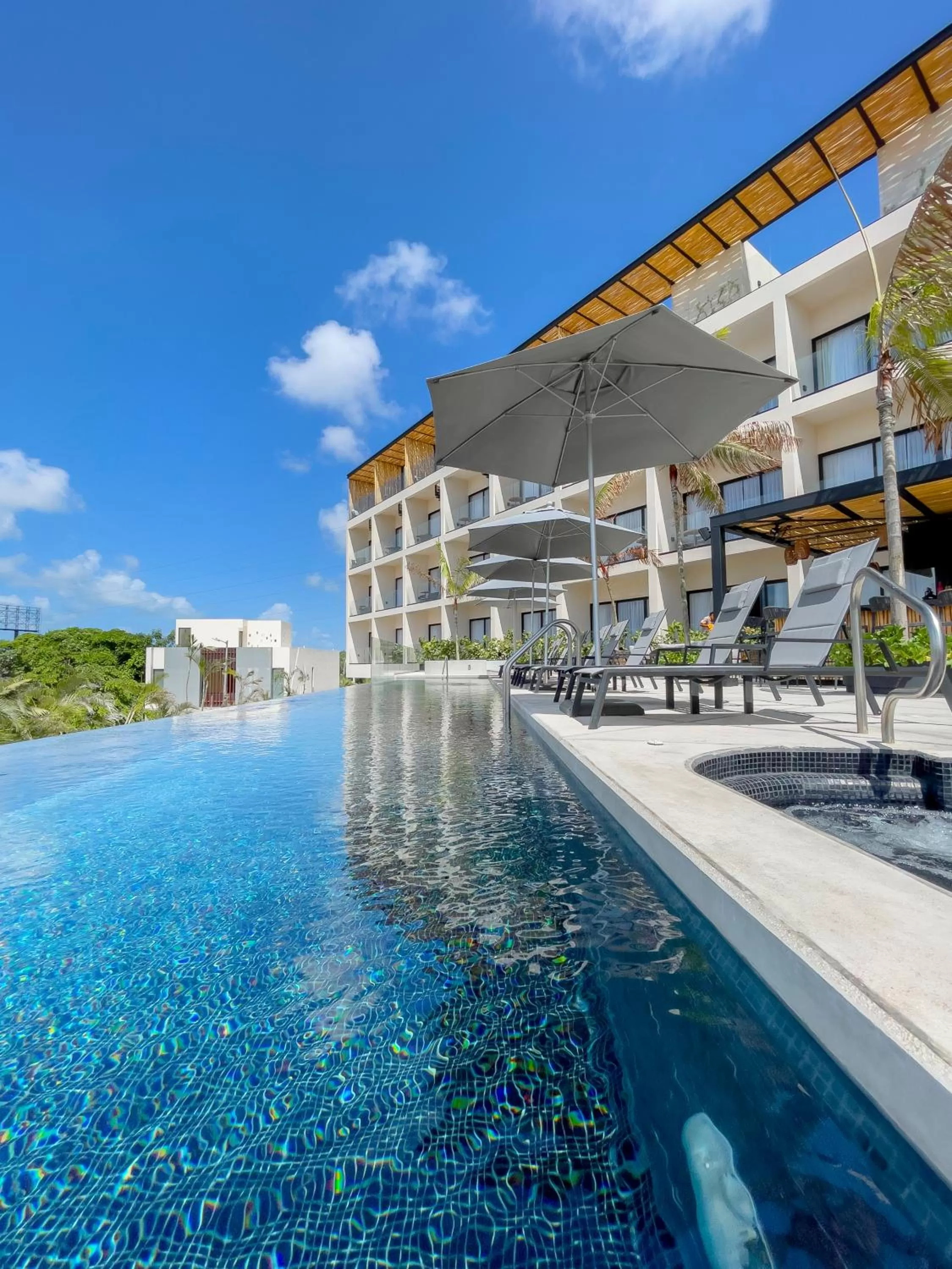 Swimming pool in Hive Cancun by G Hotels