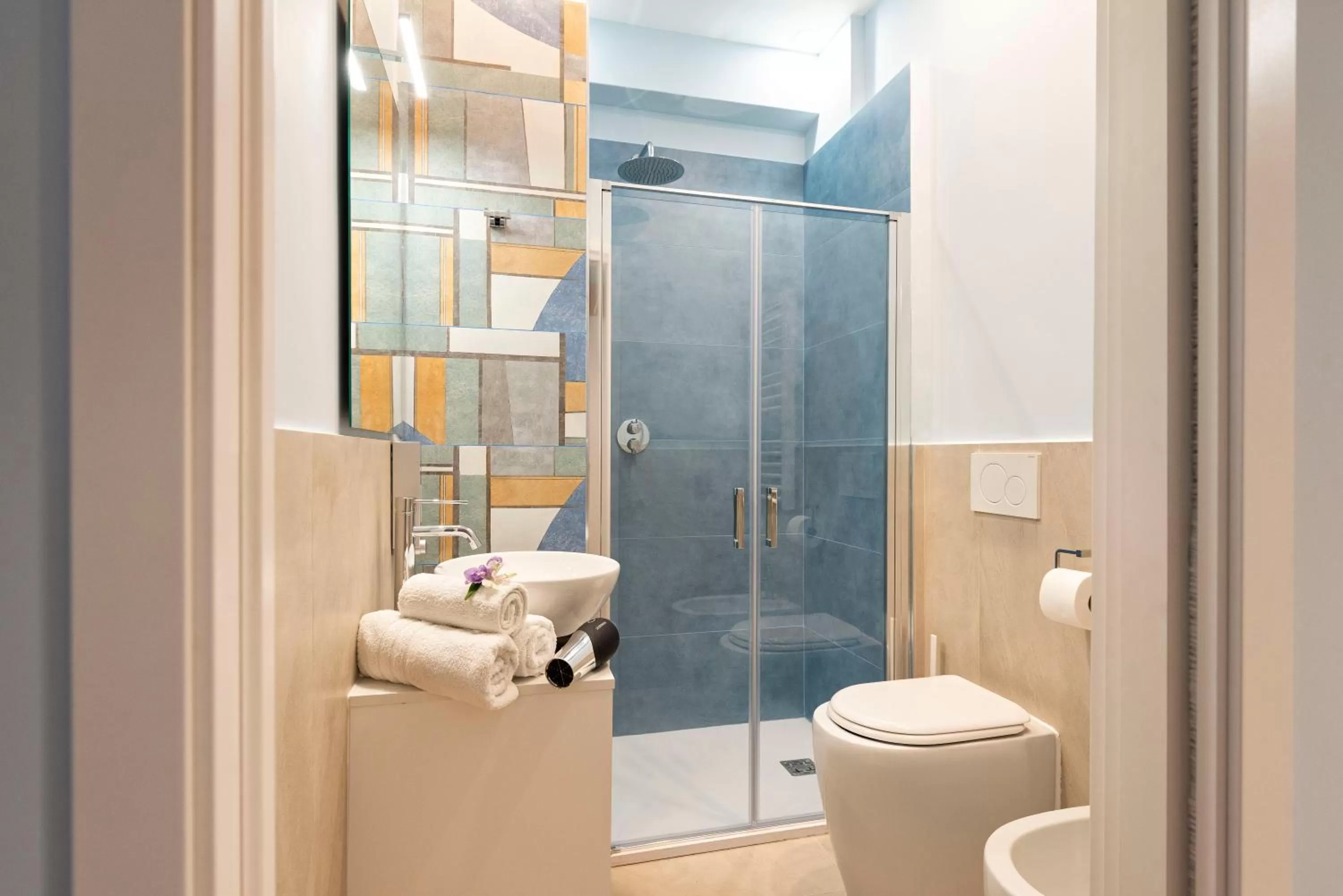 Bathroom in RomeCookSea Guesthouse Affittacamere