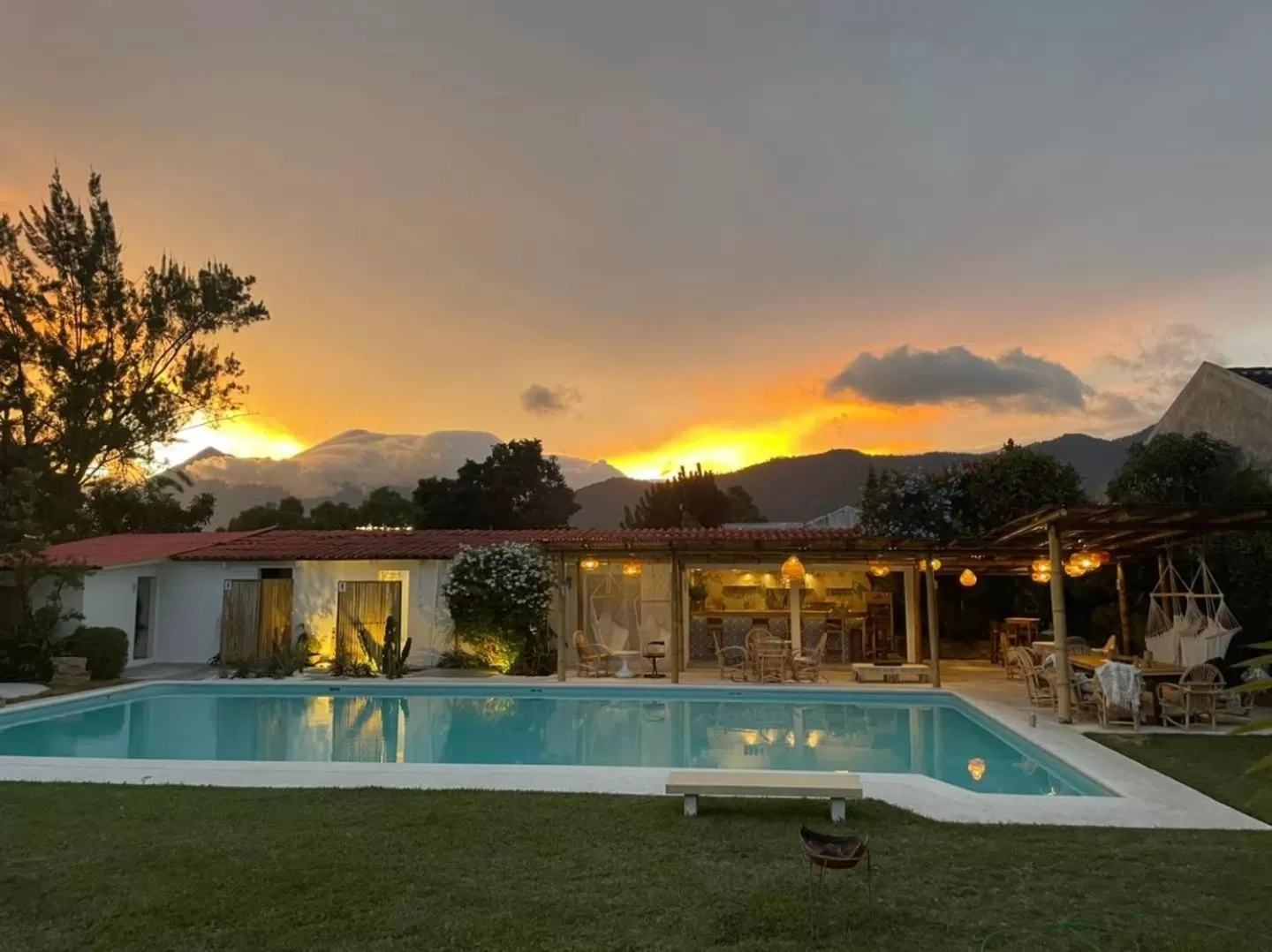 Restaurant/places to eat in Hotel Casa Anturio