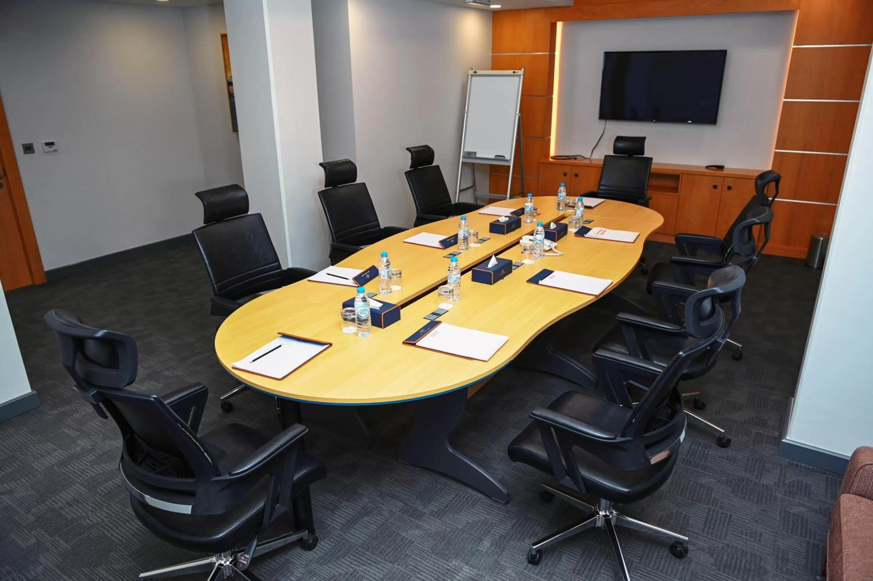 Business facilities in Meshal Hotel