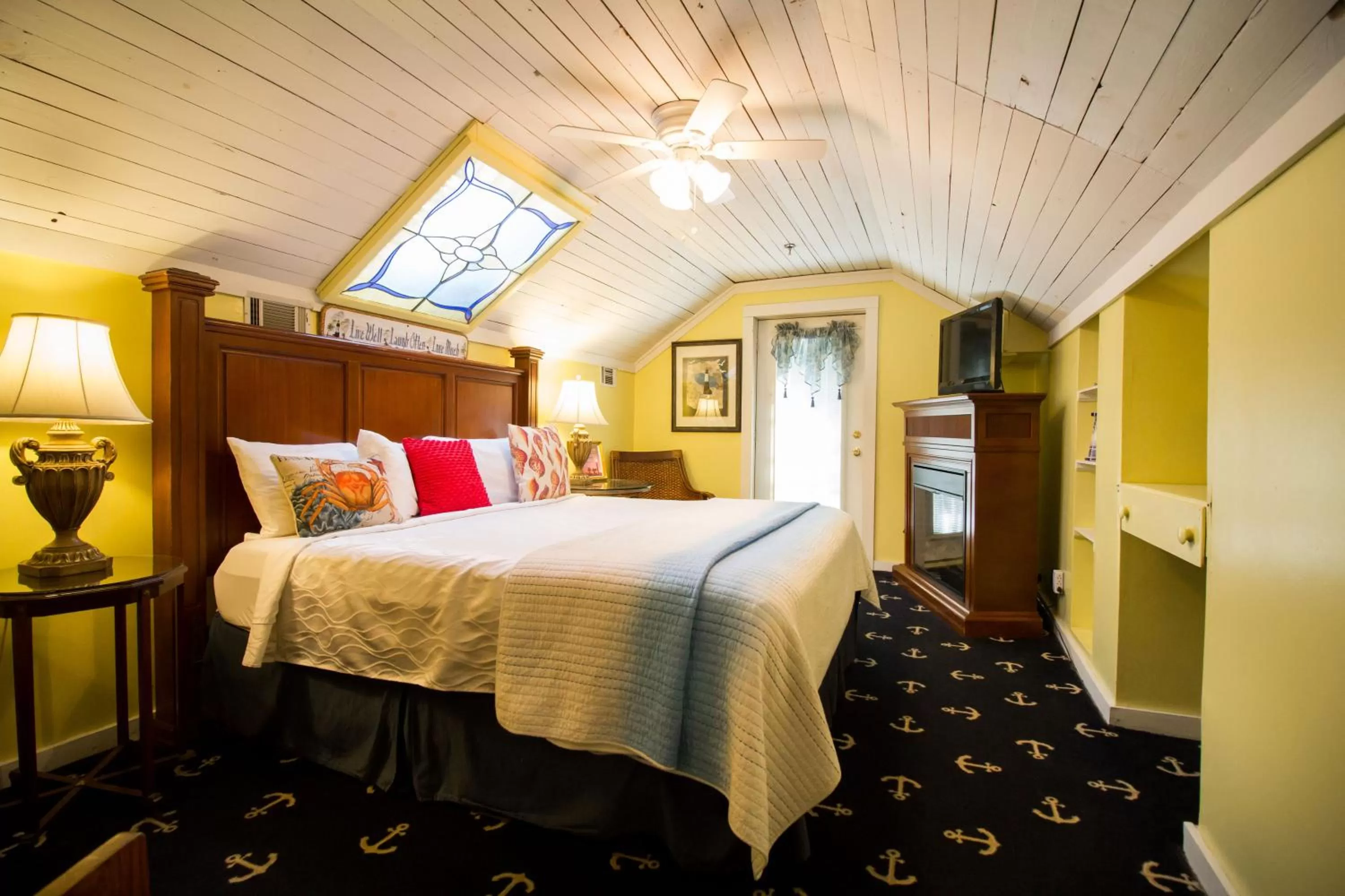 Standard Triple Room in Tybee Island Inn Bed & Breakfast