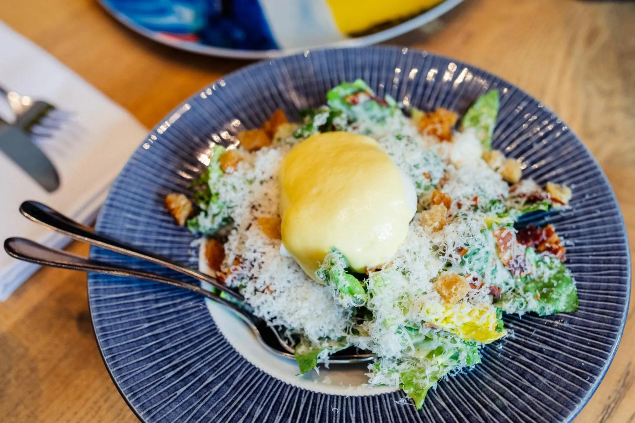 Food and drinks in Post-Plaza Hotel & Grand Café