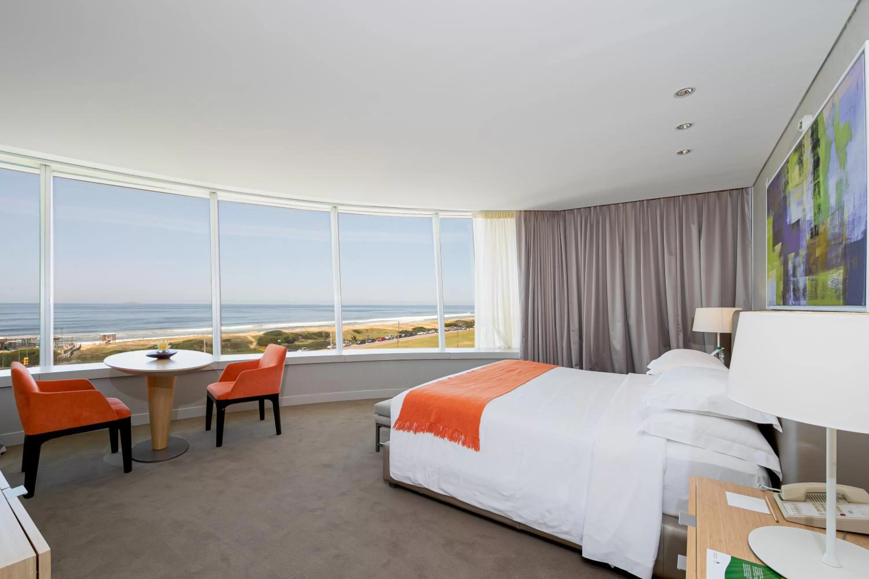 Sea view, Bed in The Grand Hotel