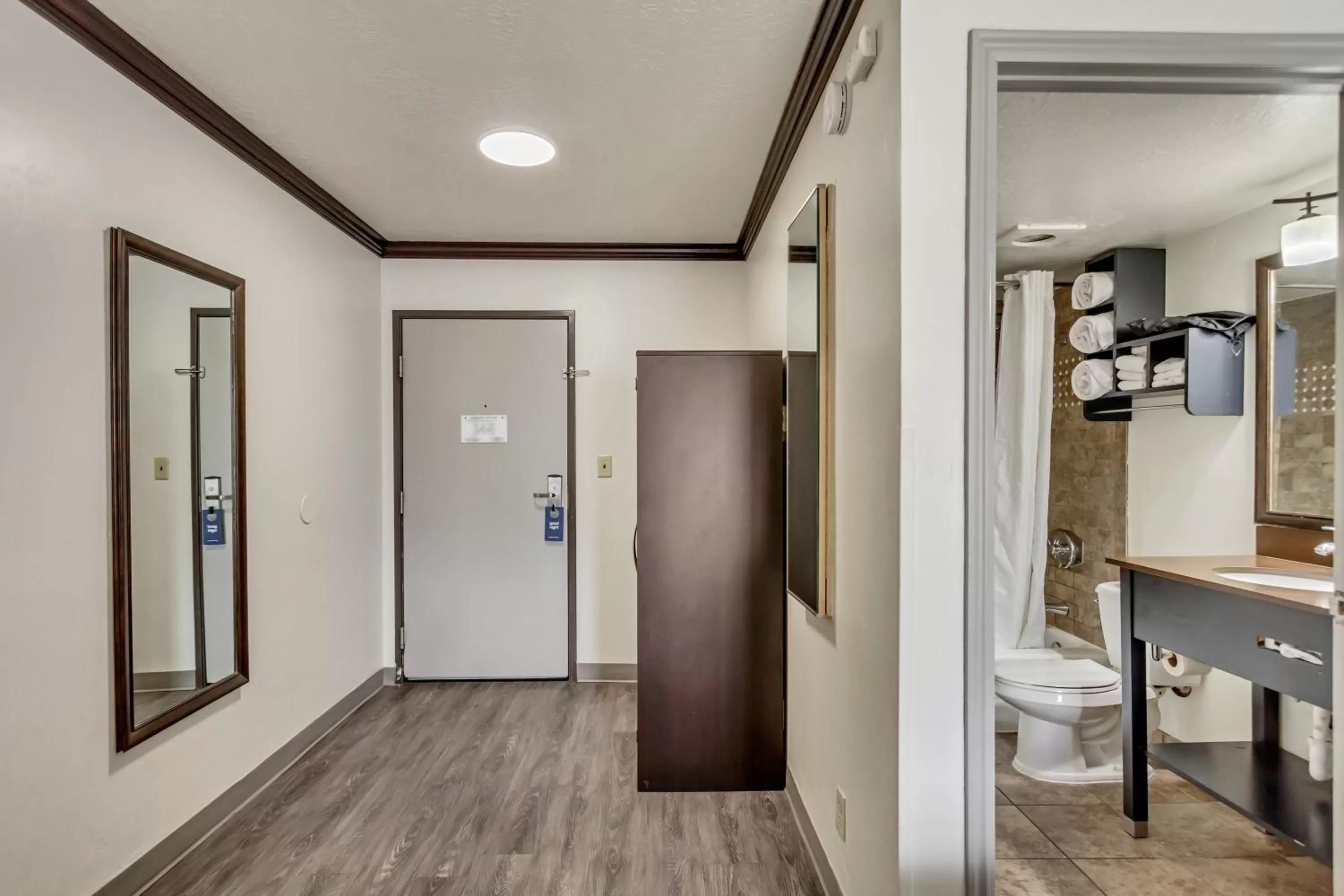 Shower in Park Inn by Radisson, Salt Lake City-Midvale
