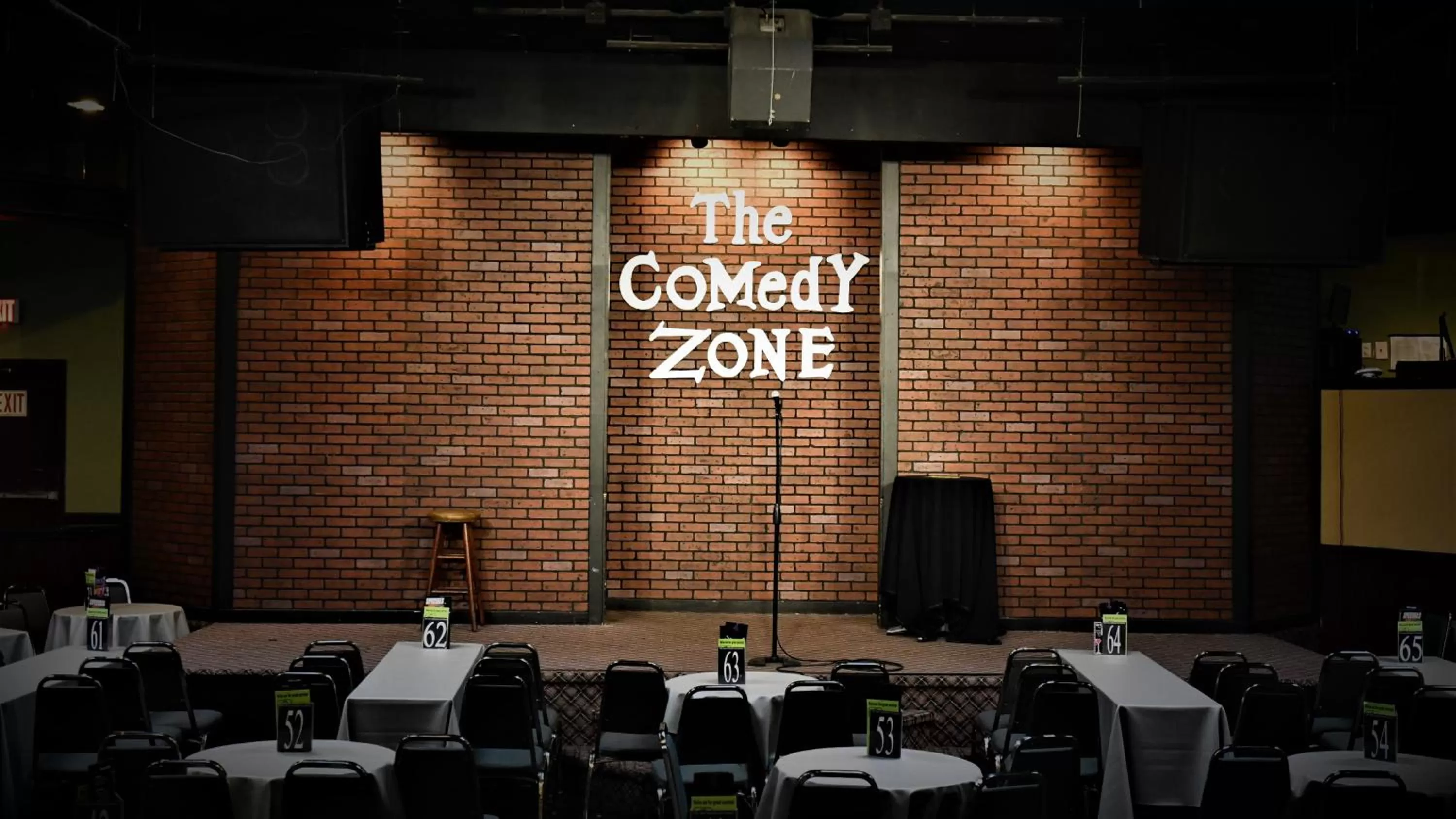 Lounge or bar in Ramada by Wyndham Jacksonville Hotel & Conference Center