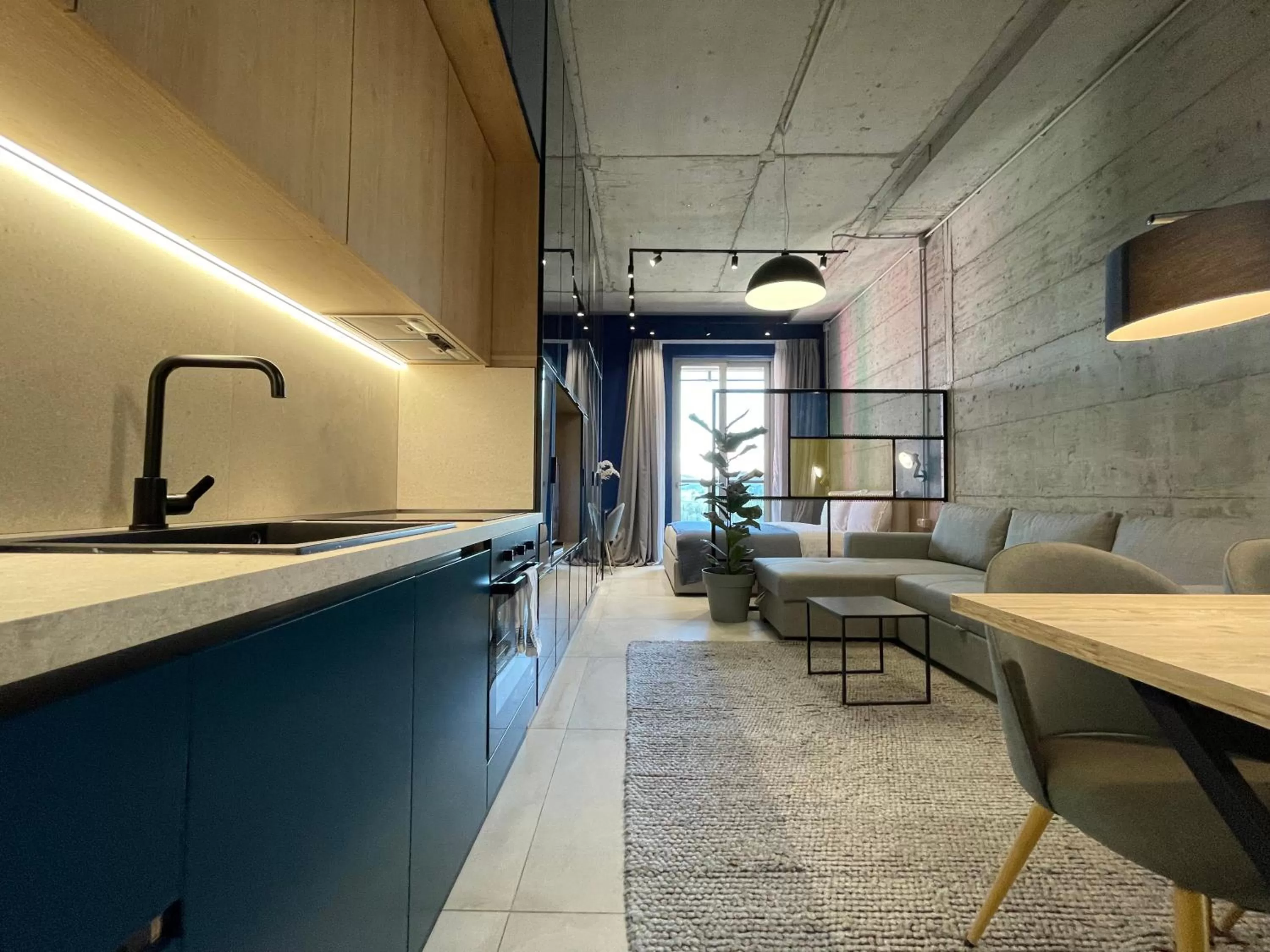 Kitchen or kitchenette, Kitchen/Kitchenette in Ambassador Skyline Apartments