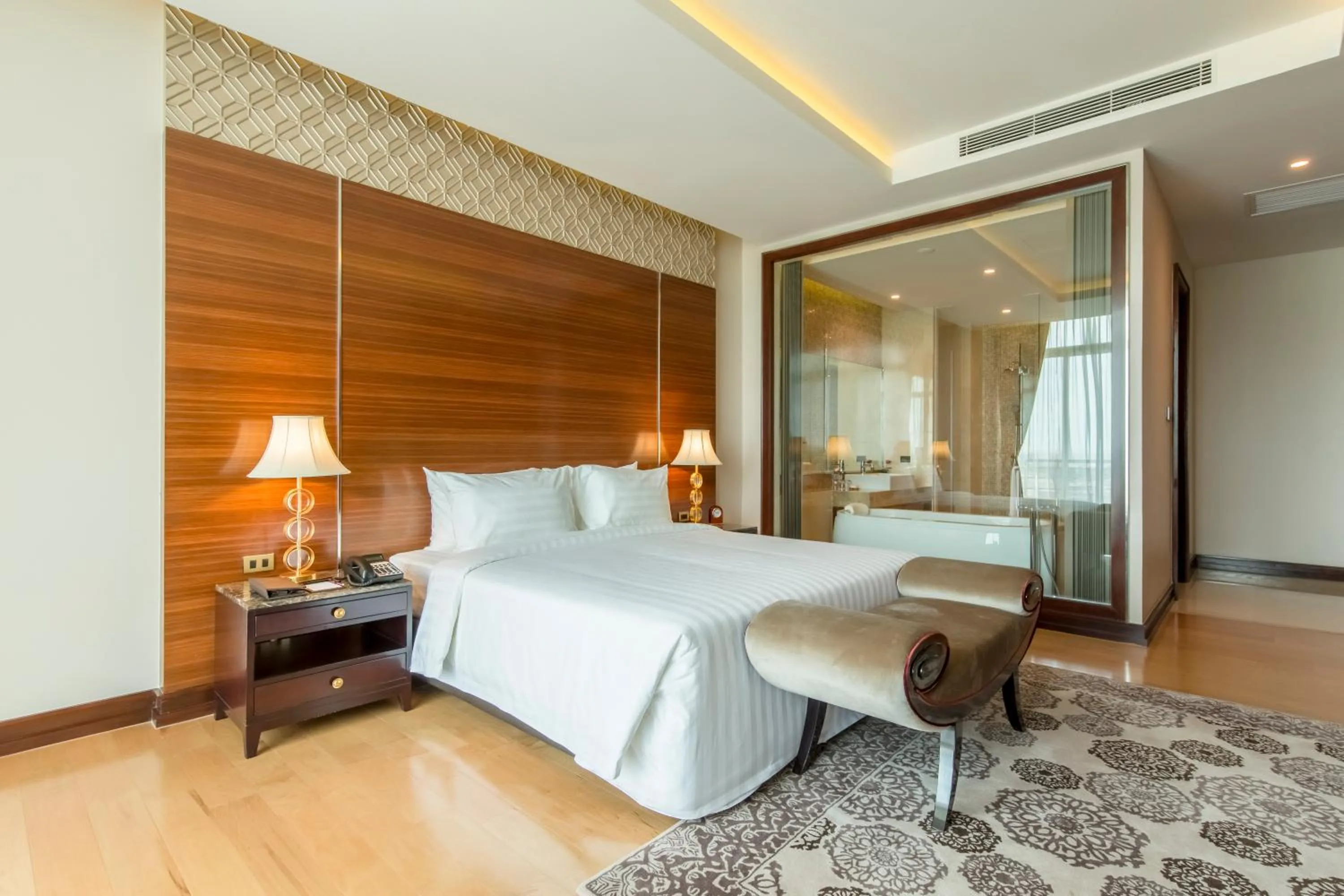 Bedroom, Room Photo in Garden City Hotel