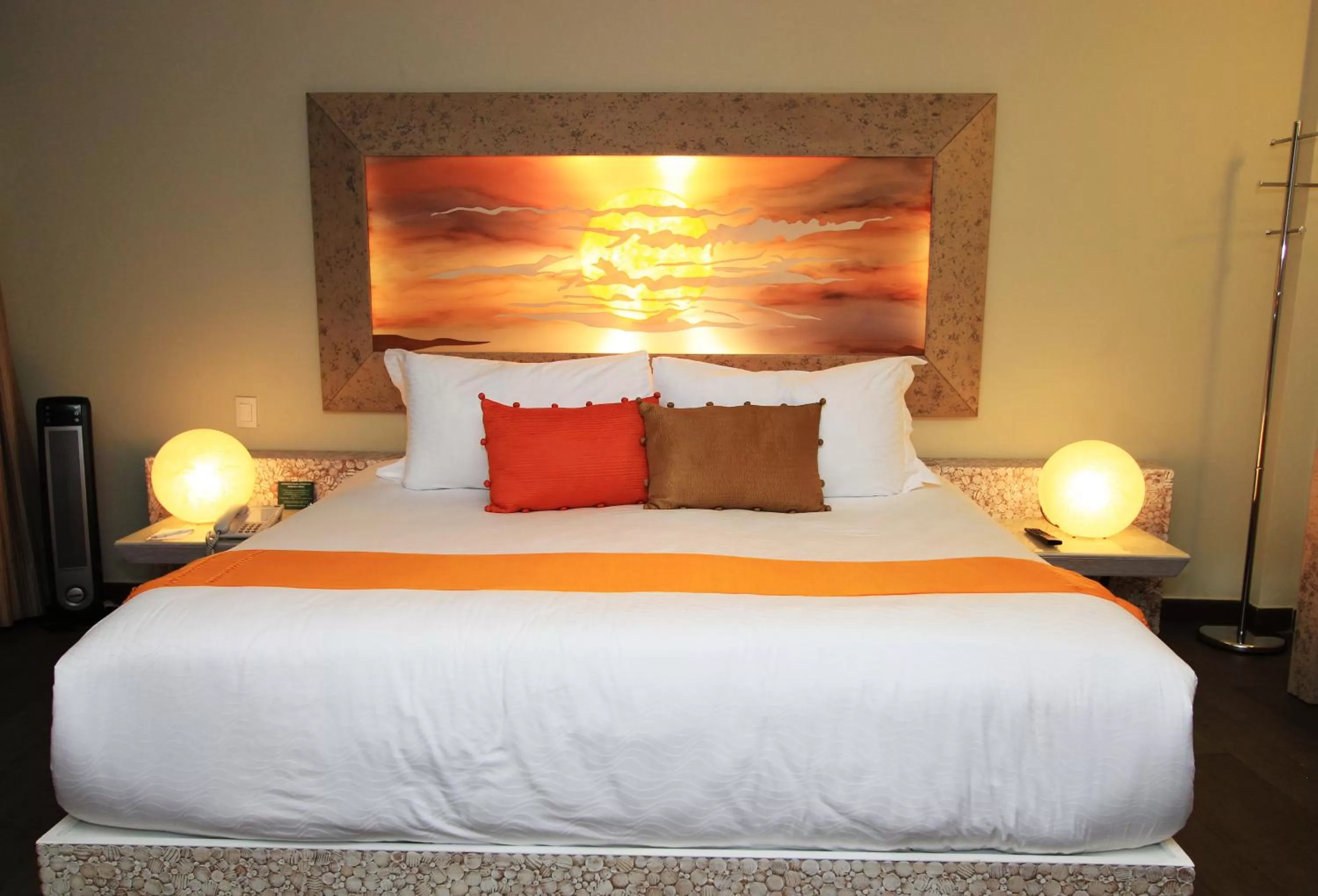 Bed in Plaza Gallery Hotel Boutique