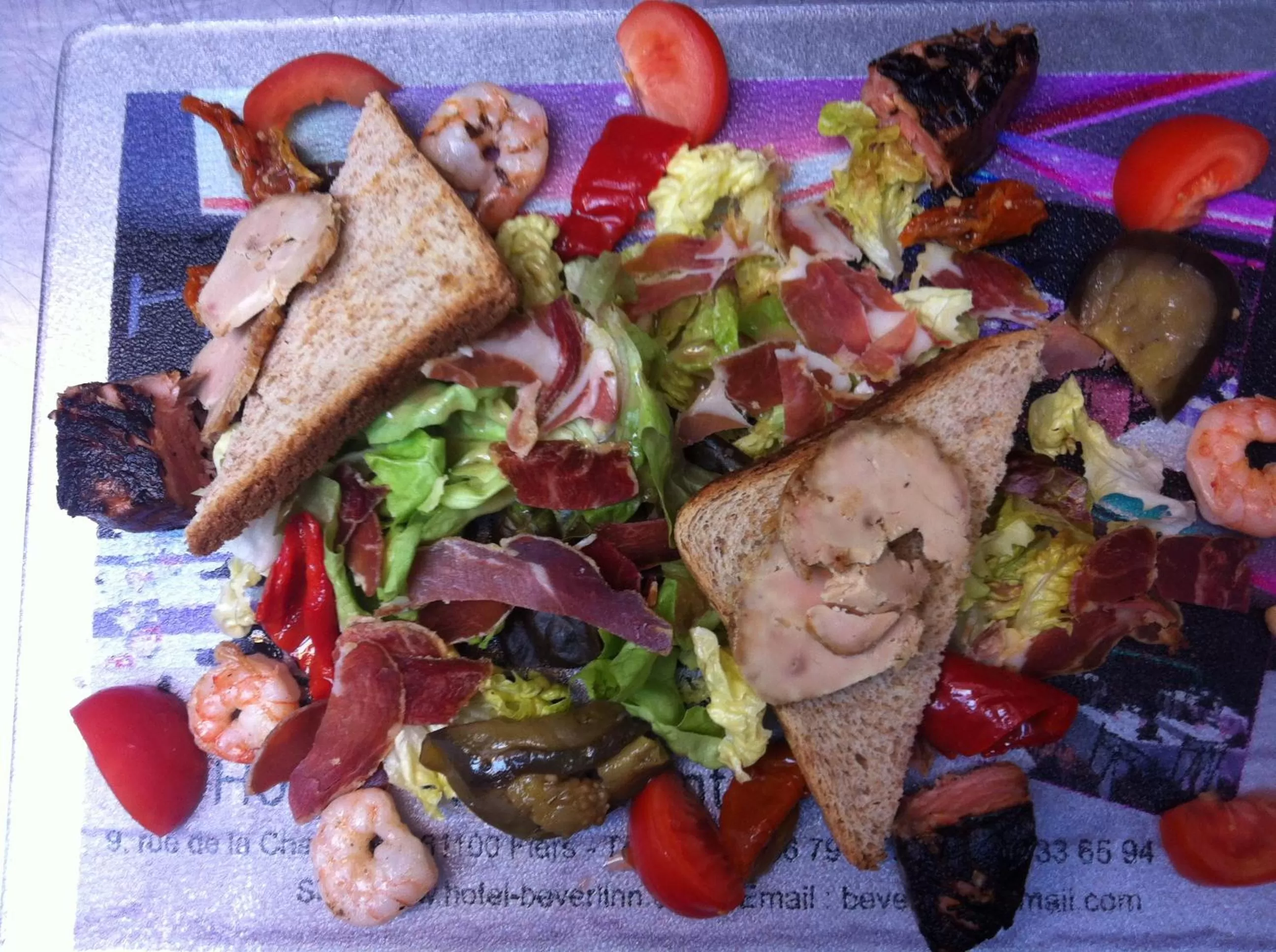 Dining area in Le Beverl'inn