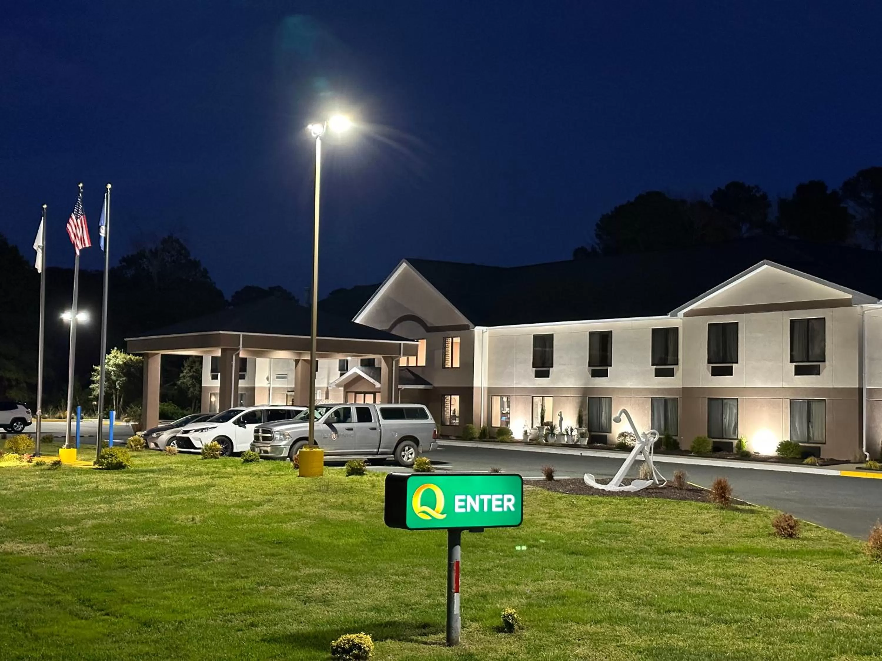 Parking in Quality Inn & Suites Exmore - Eastern Shore