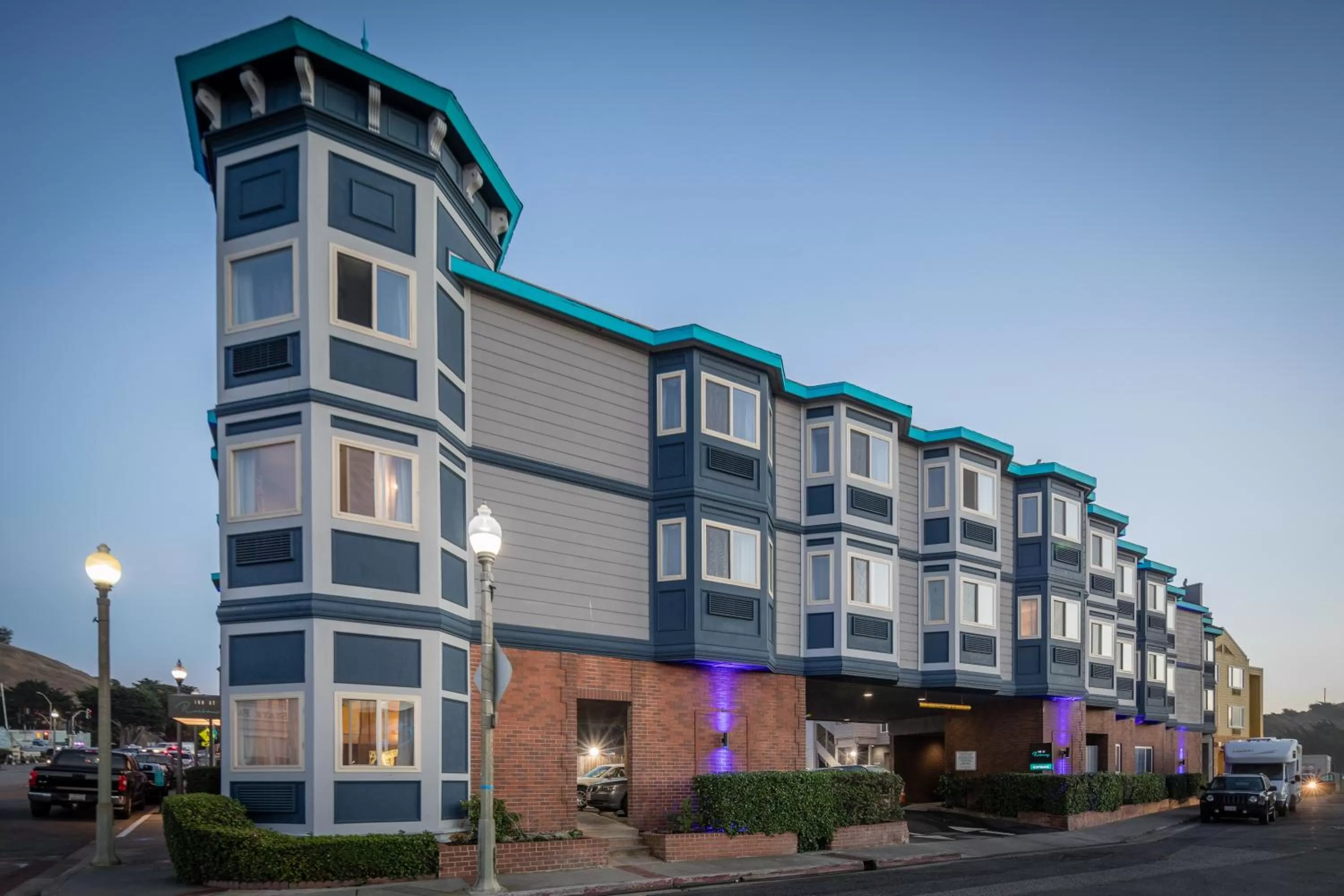 Property building in Inn at Rockaway San Francisco Pacifica
