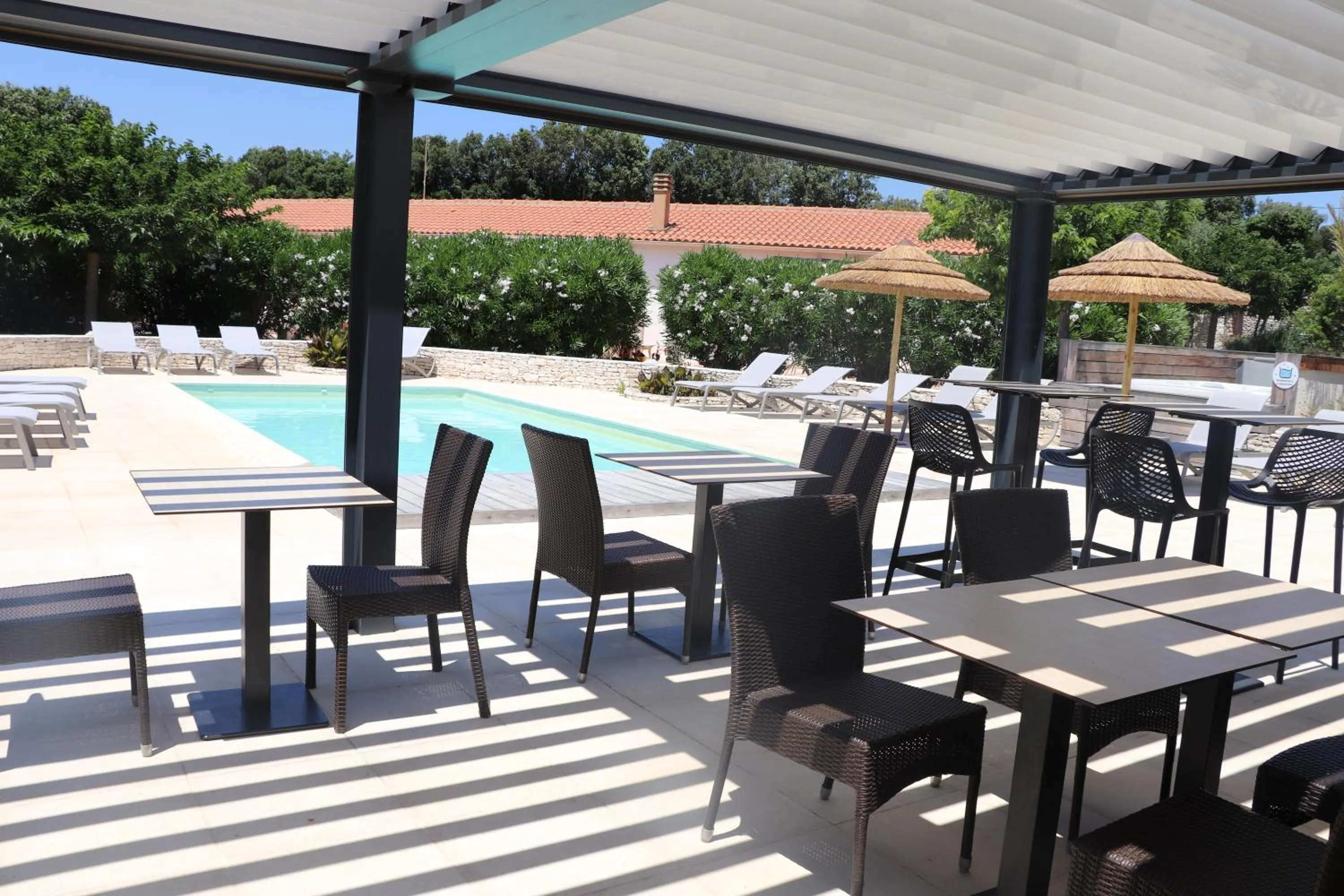 Patio in Hôtel Padolo