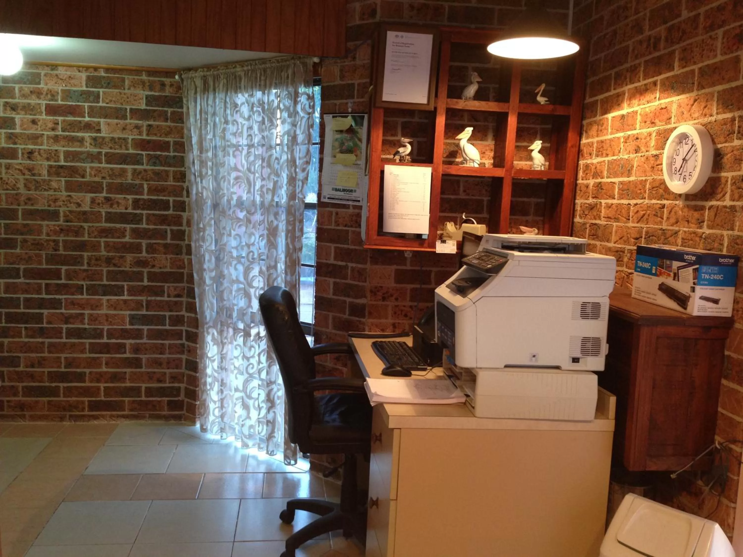 Business facilities in Riverview Motor Inn