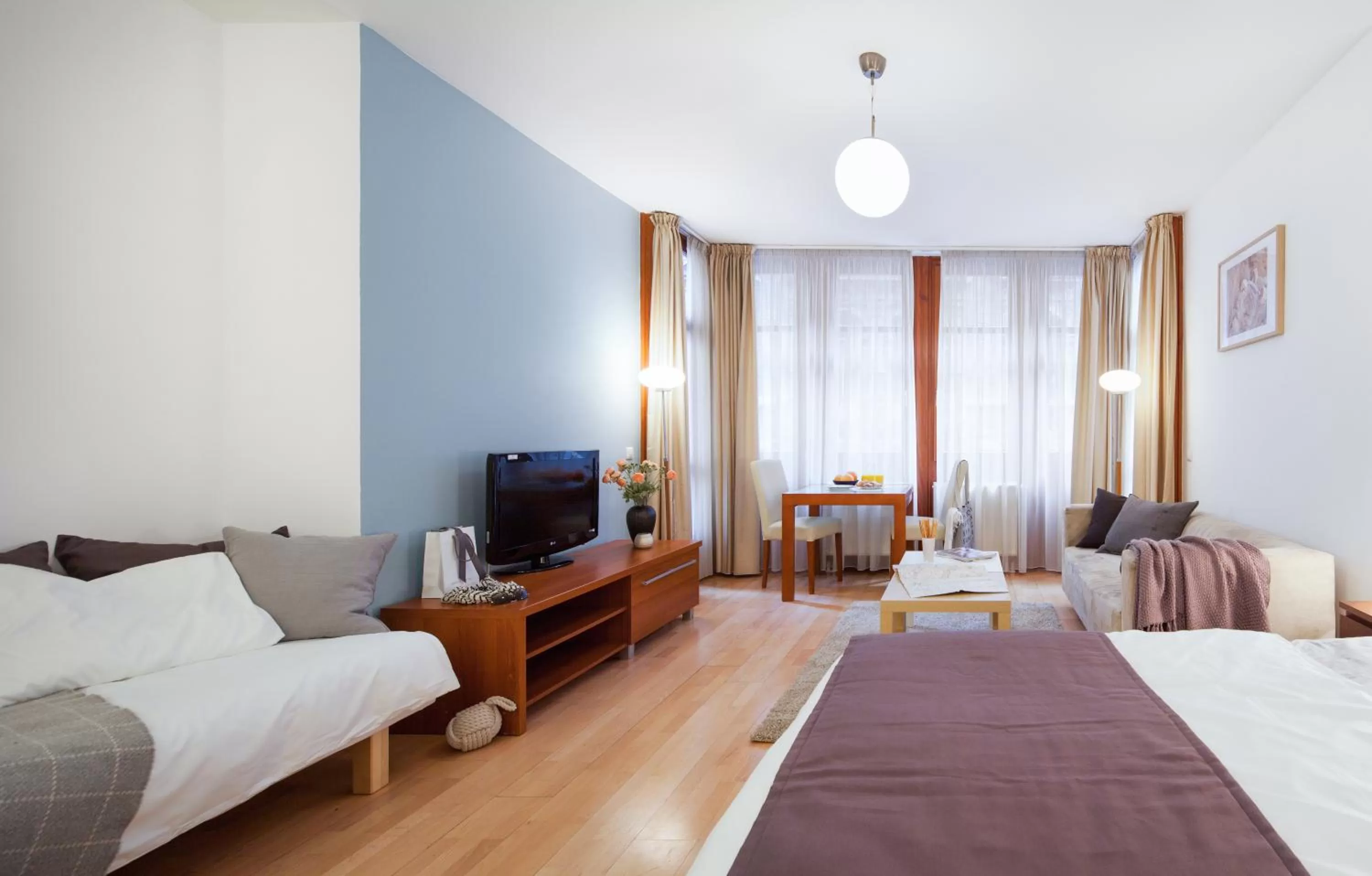 Living room in Lord Residence